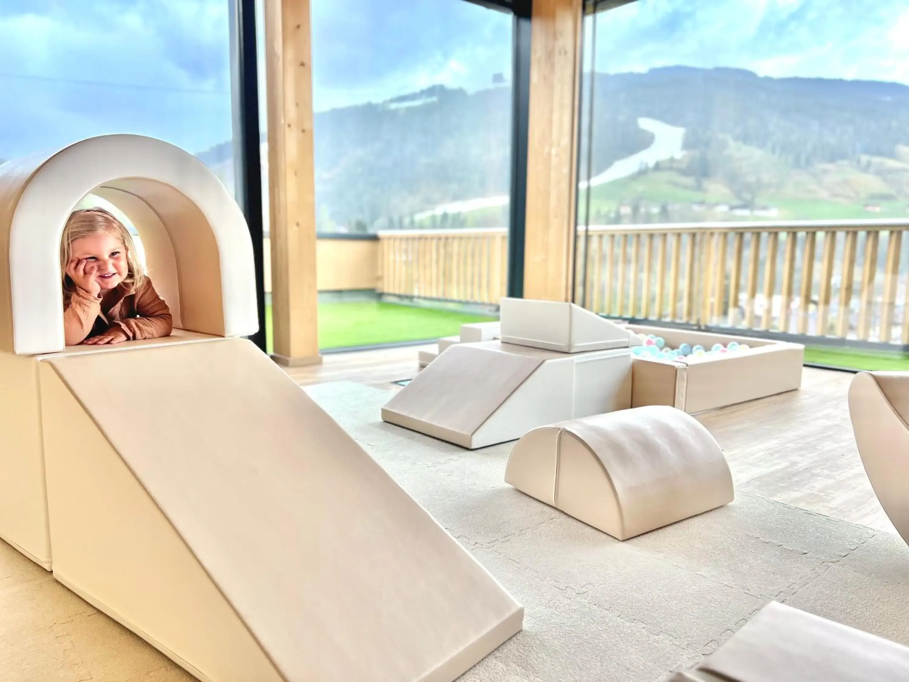 young children, Bed in Goldhirsch Aparthotel young children, Bed in Goldhirsch Aparthotel