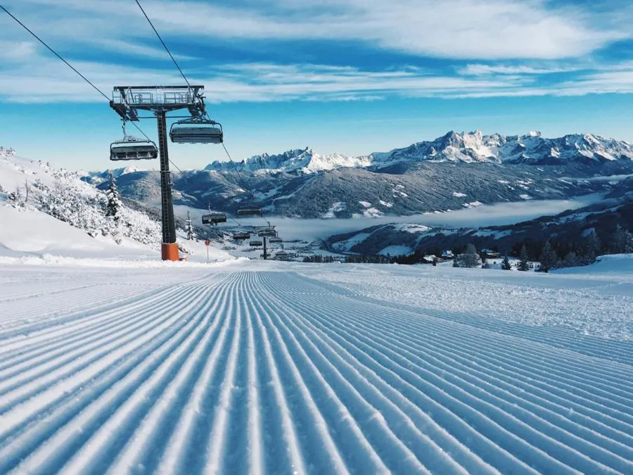 Skiing in Goldhirsch Aparthotel