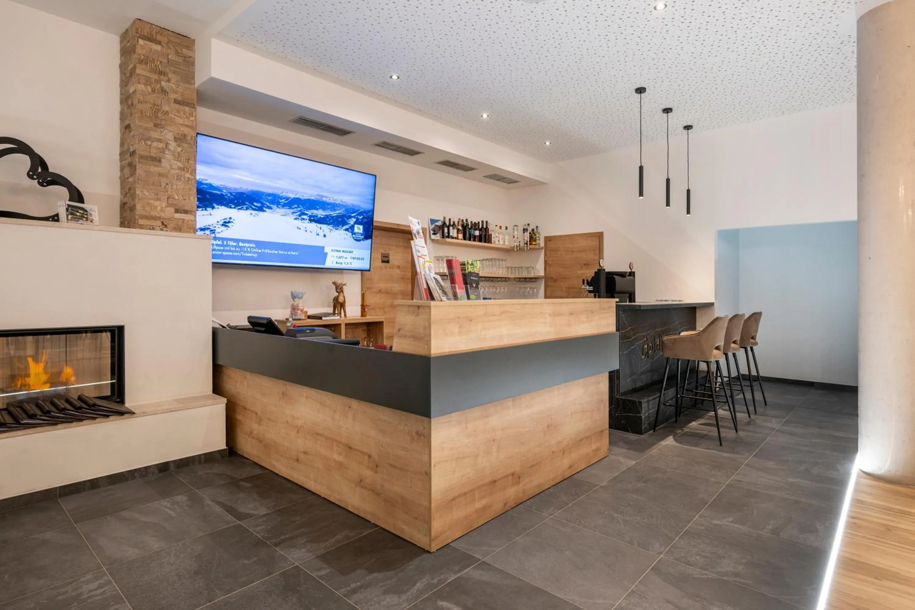 fireplace in Goldhirsch Aparthotel