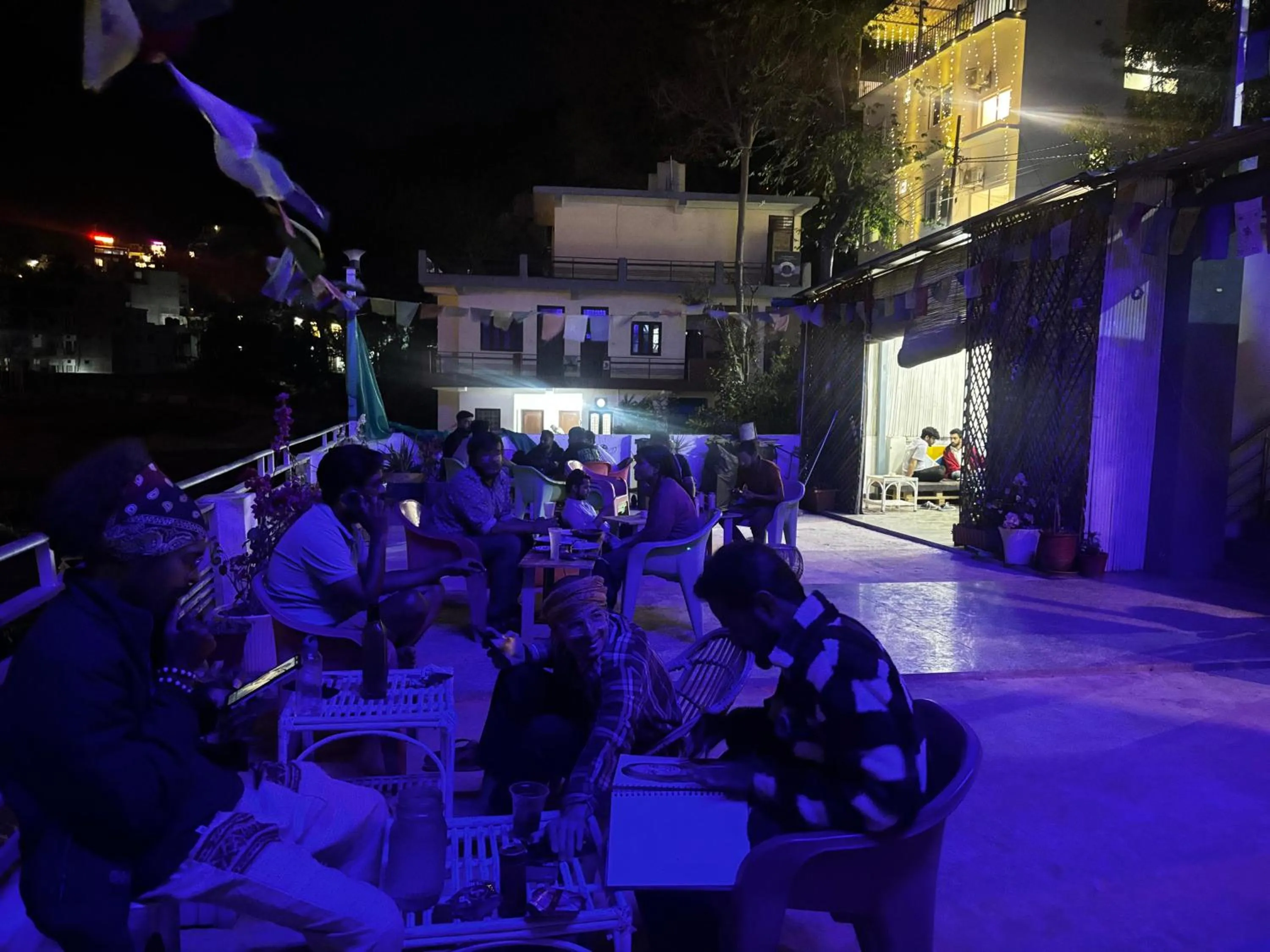 Restaurant/places to eat in Urban Loft Hostel