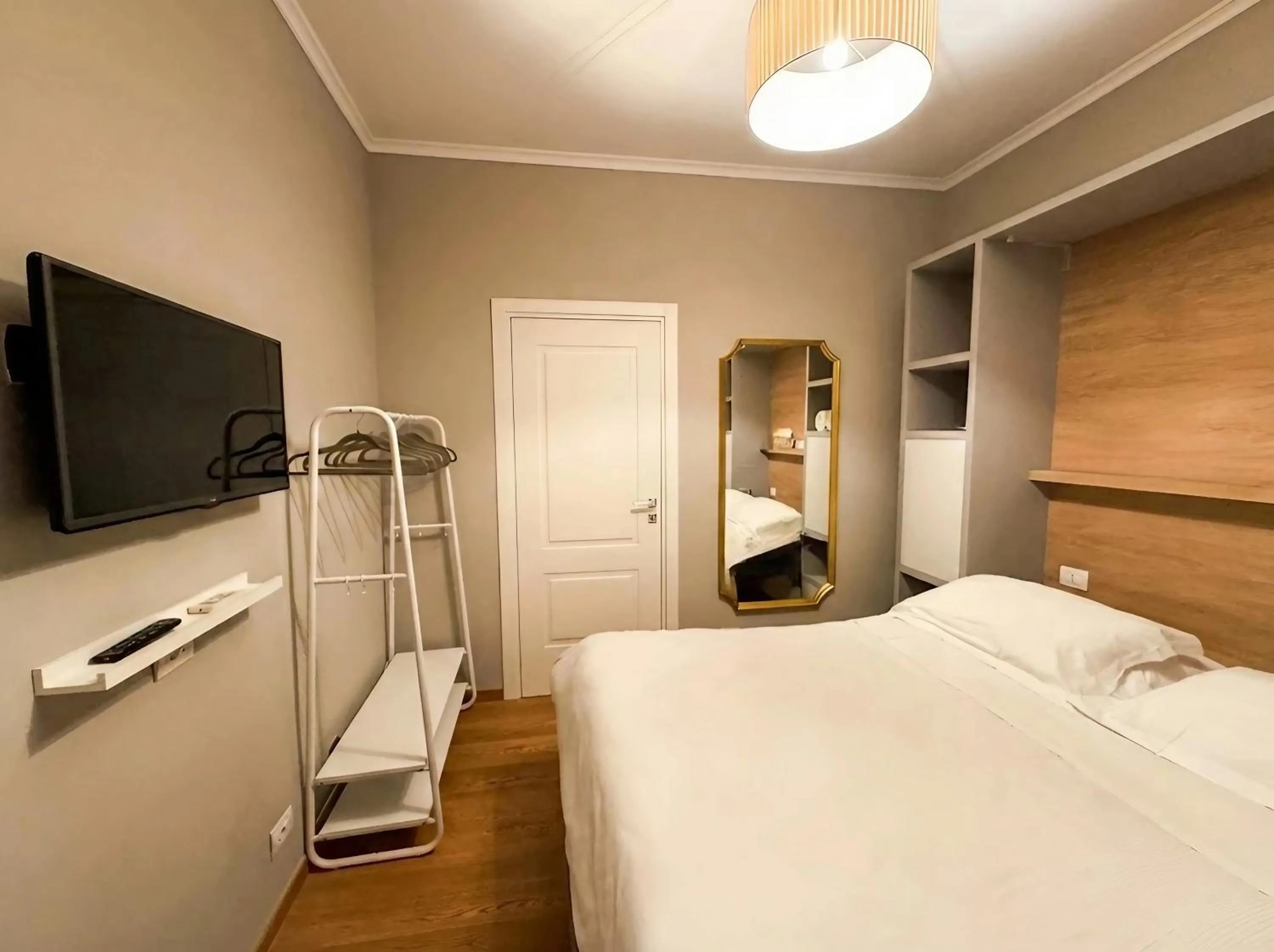 Bed in Gravina Suite Frattina