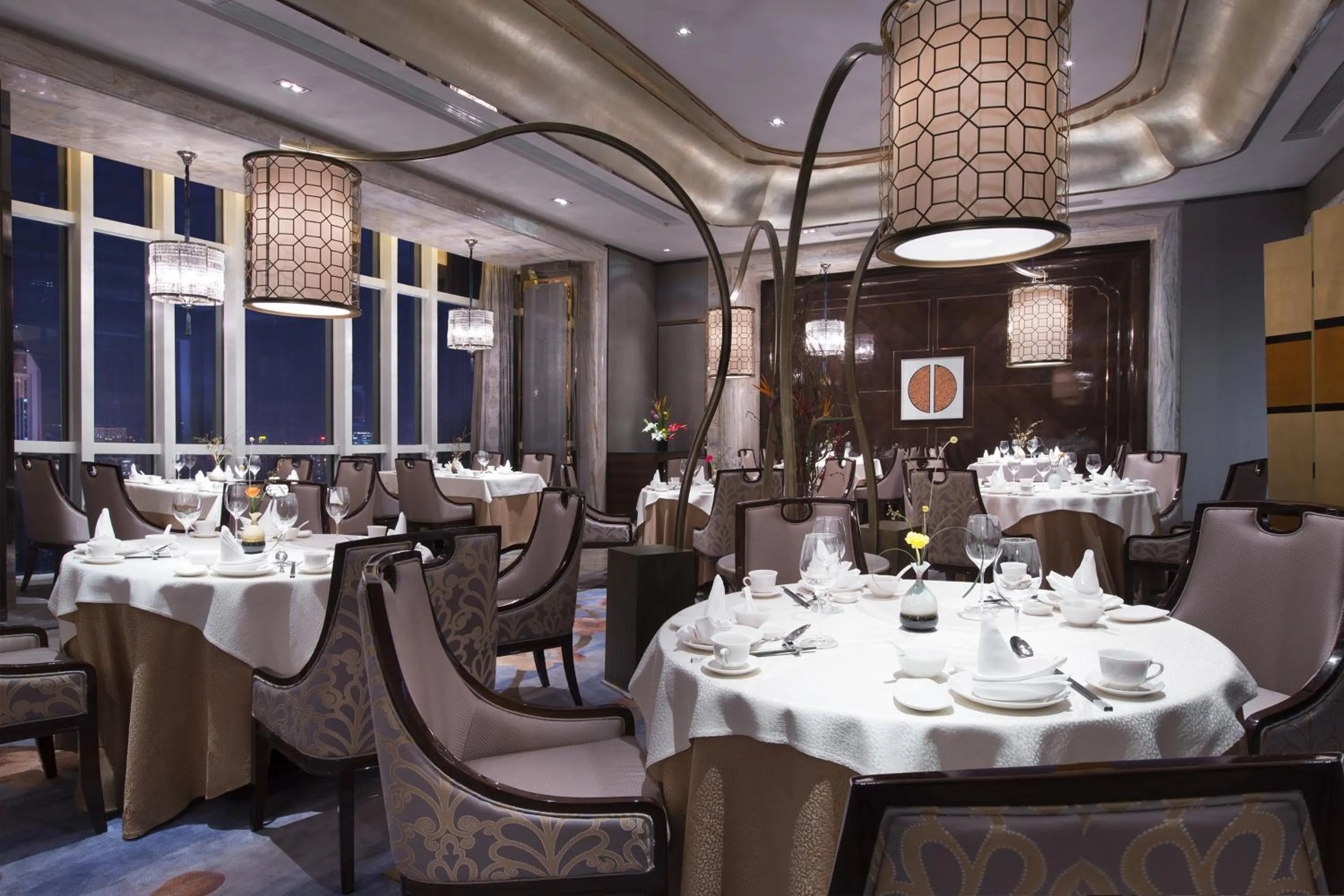 Restaurant/places to eat in Pullman Yantai Center