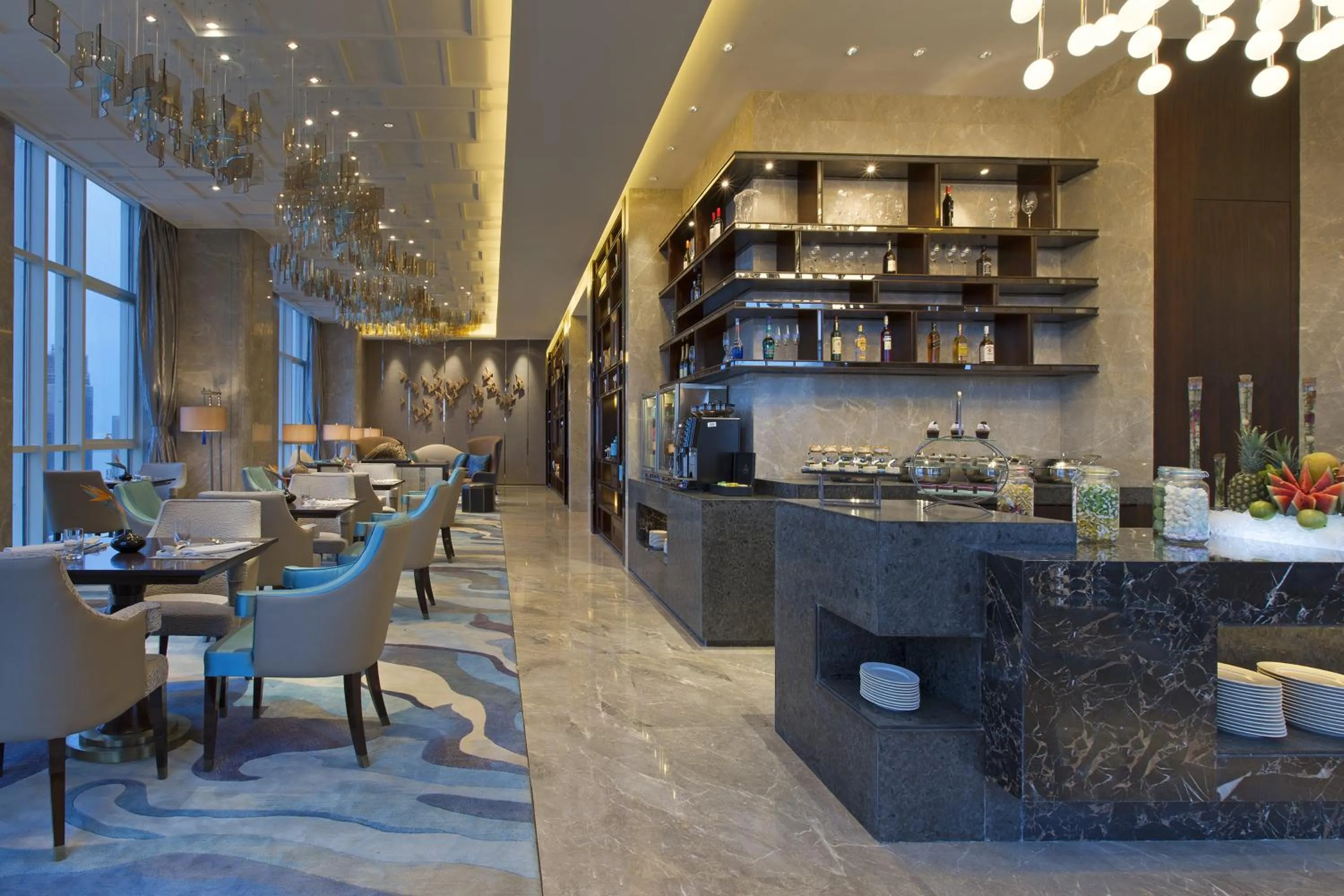 Restaurant/places to eat in Pullman Yantai Center