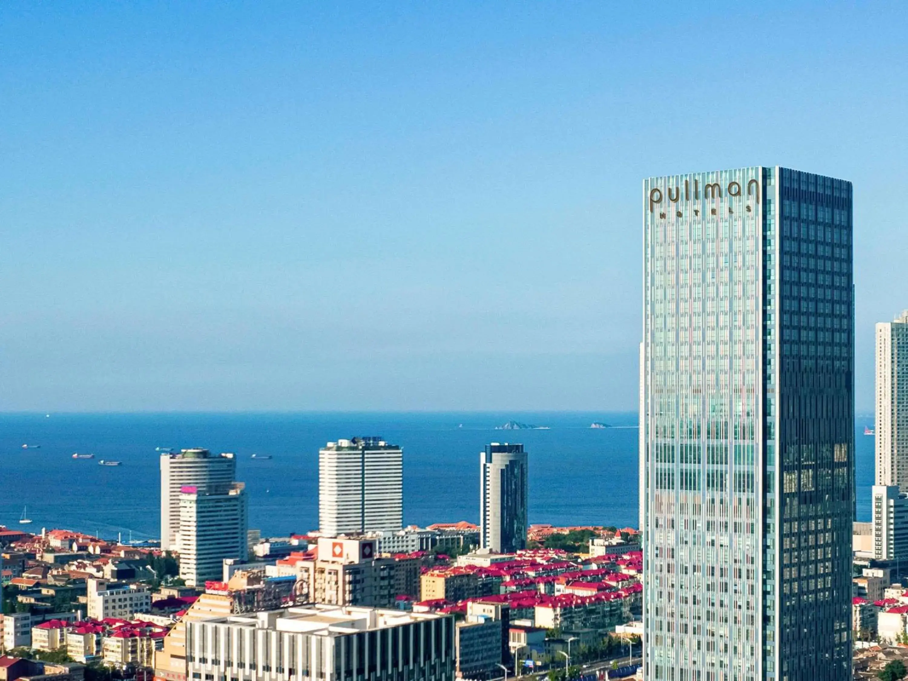 Property building in Pullman Yantai Center Property building in Pullman Yantai Center