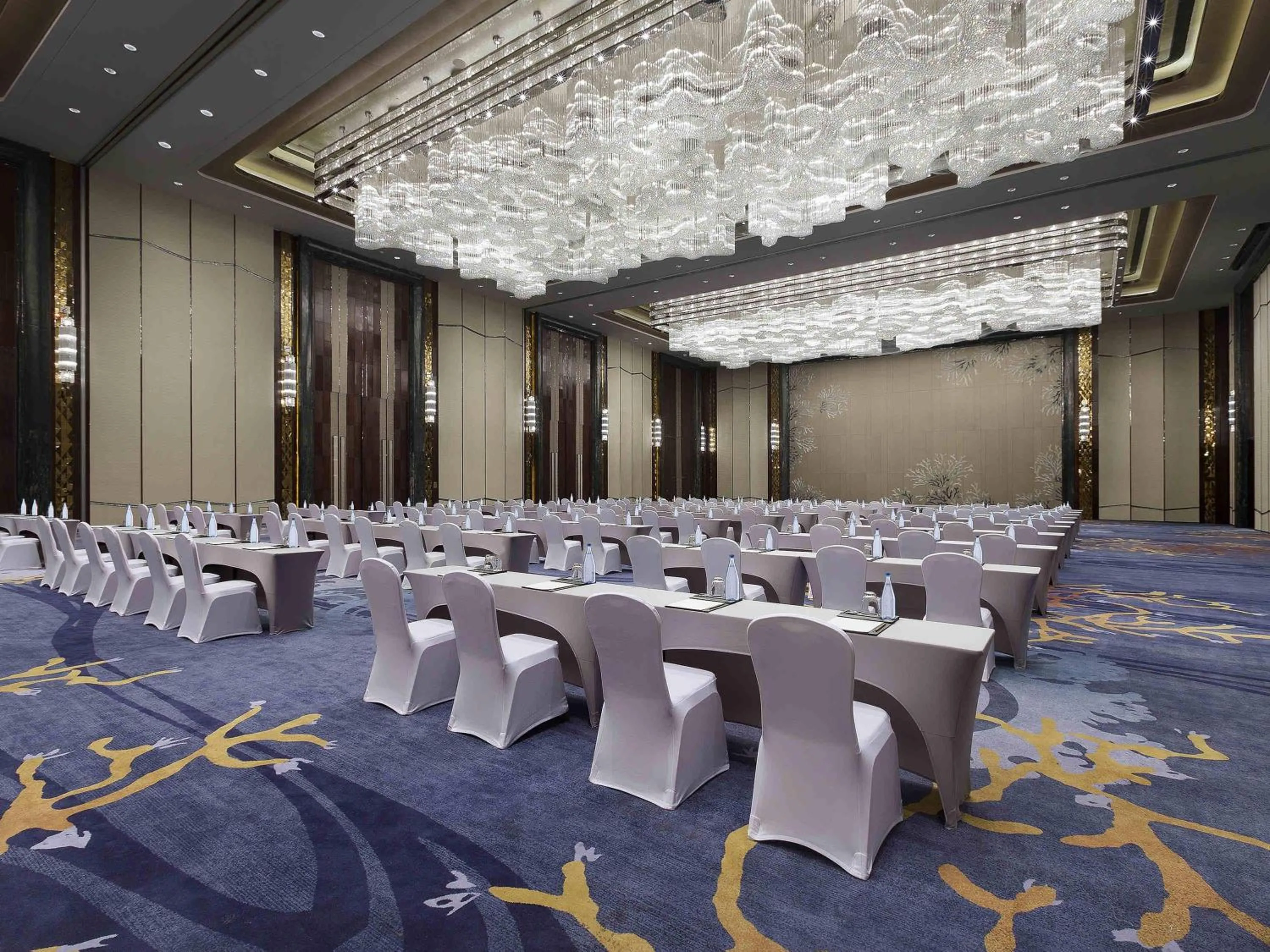 Meeting/conference room in Pullman Yantai Center
