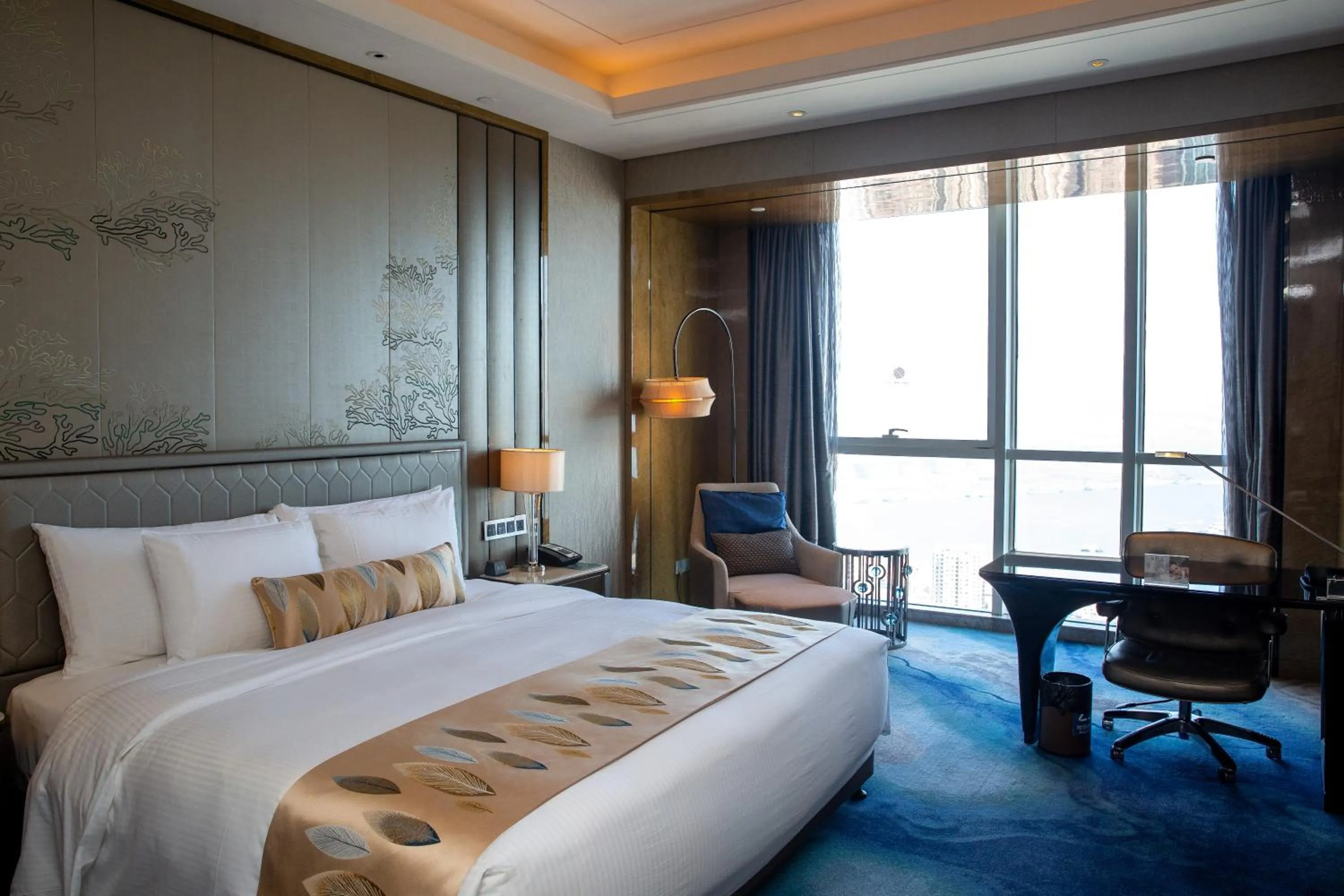Bedroom, Bed in Pullman Yantai Center