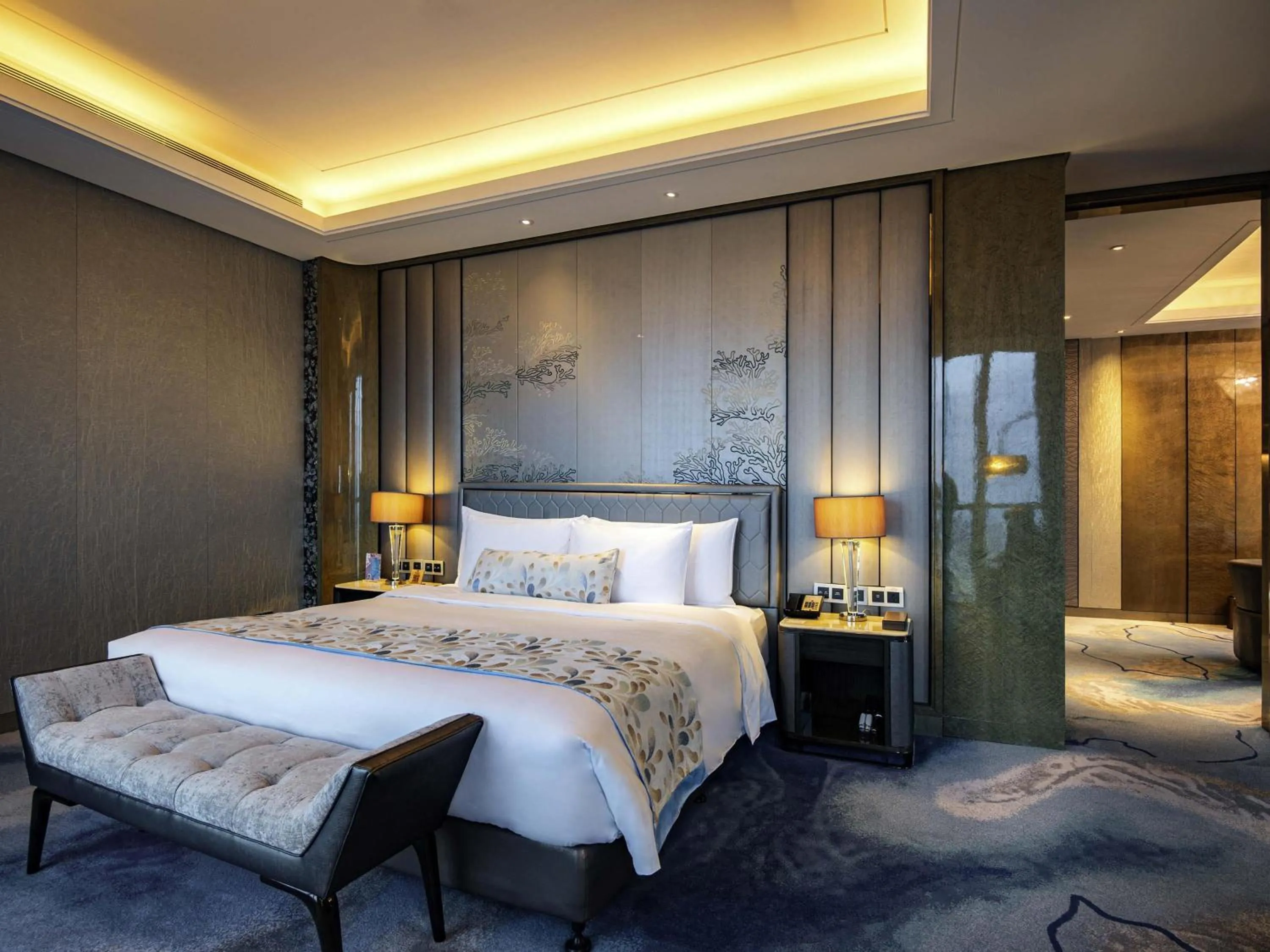 Bedroom, Bed in Pullman Yantai Center