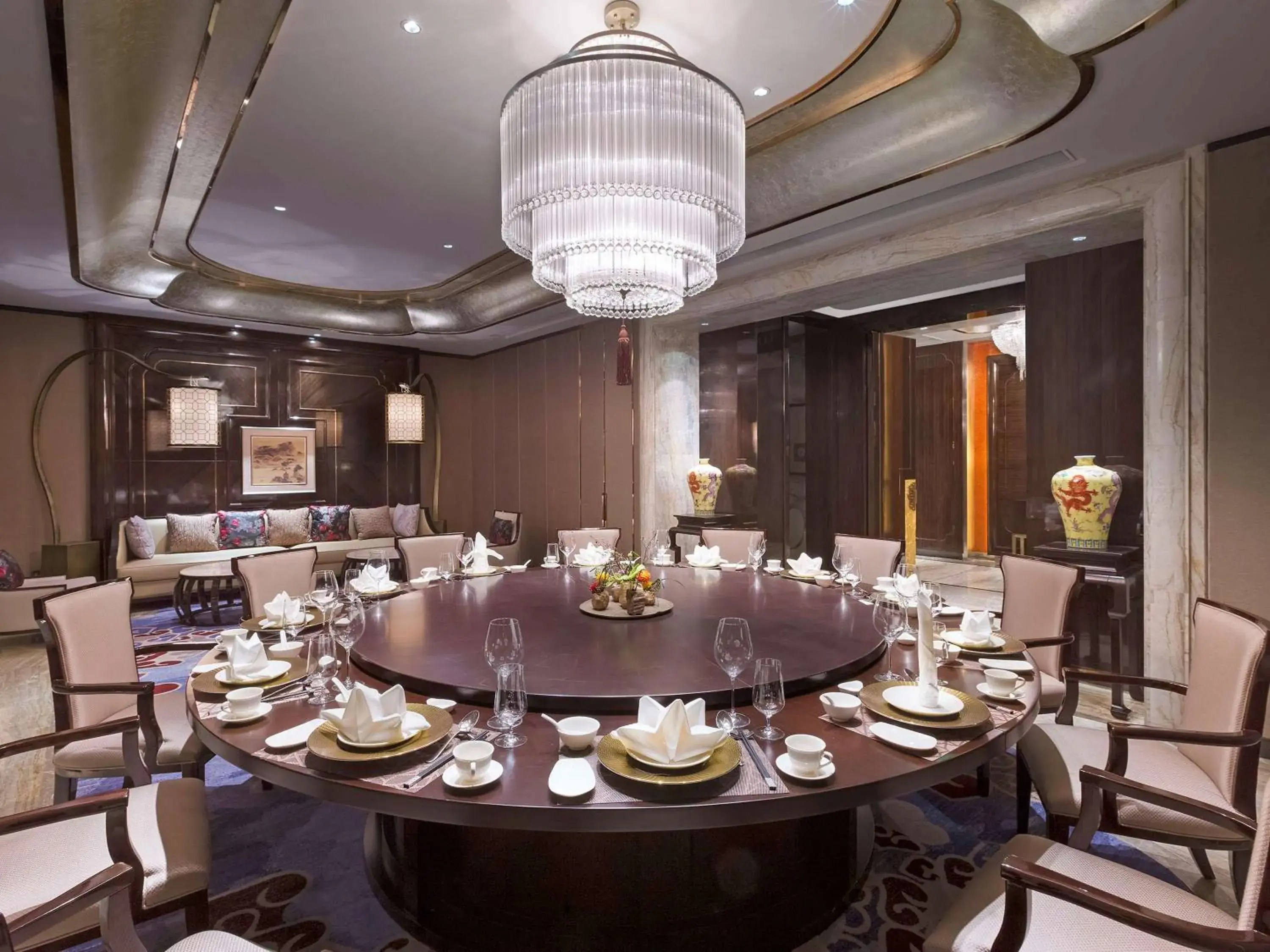 Restaurant/places to eat in Pullman Yantai Center Restaurant/places to eat in Pullman Yantai Center