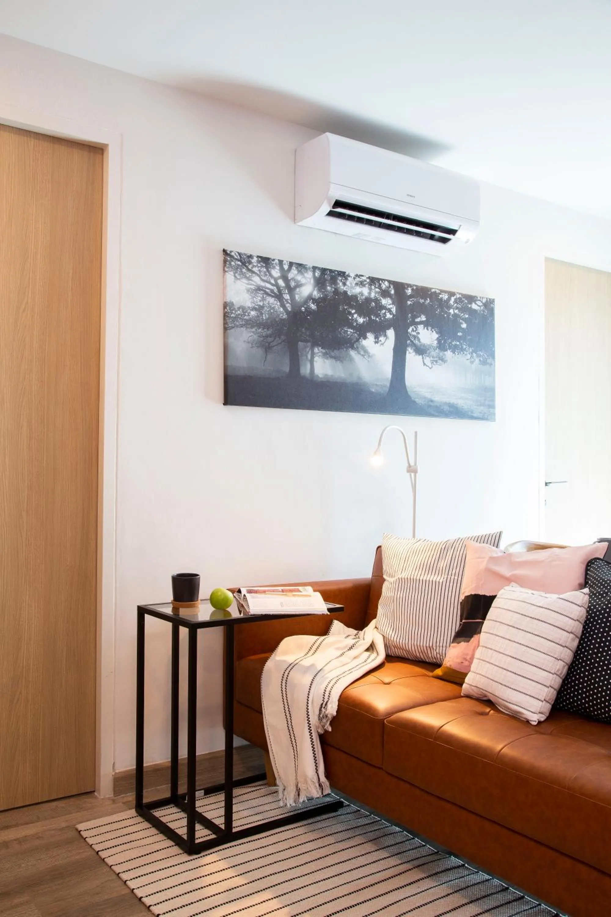 Living room, Bed in Parrish Serviced Apartment