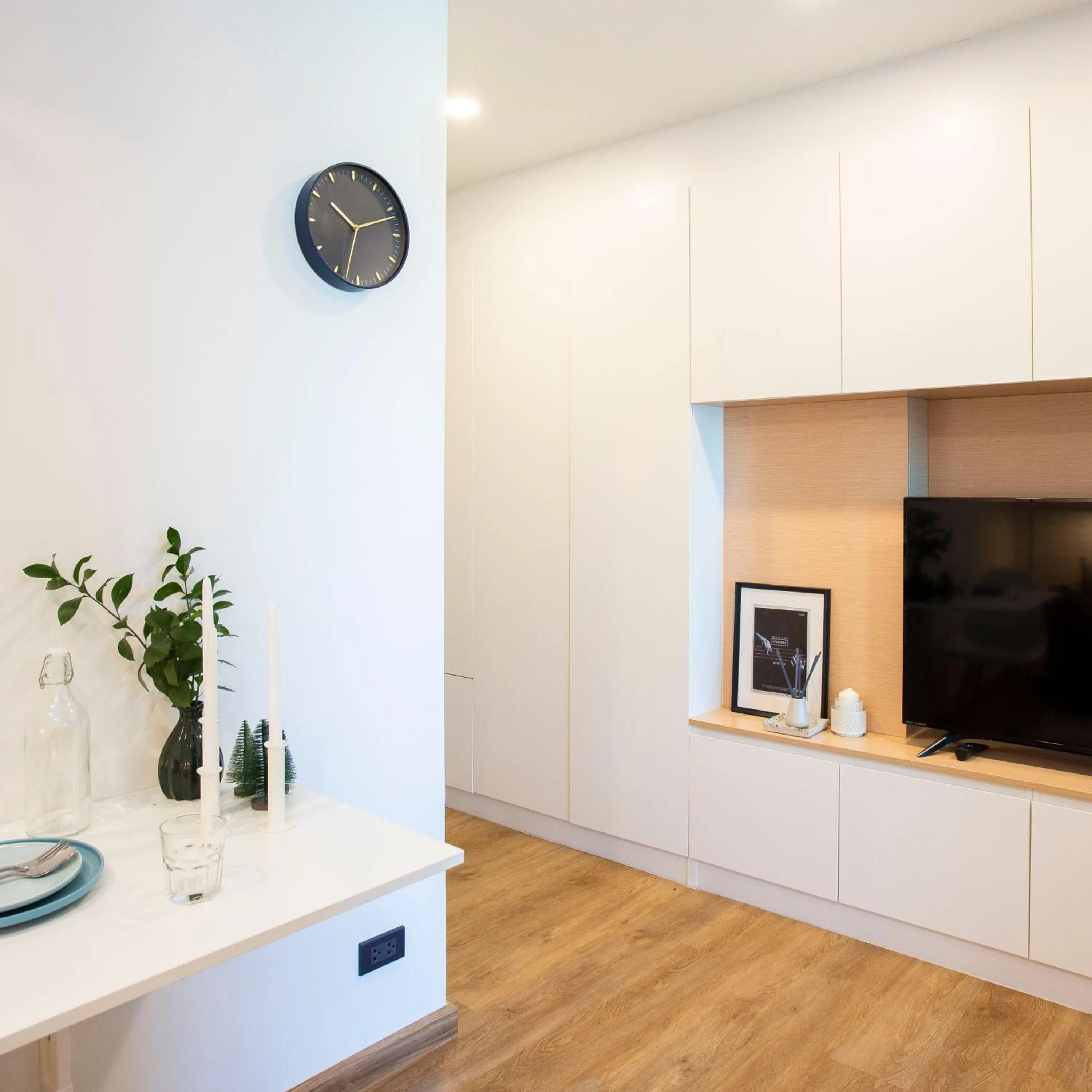 TV and multimedia in Parrish Serviced Apartment