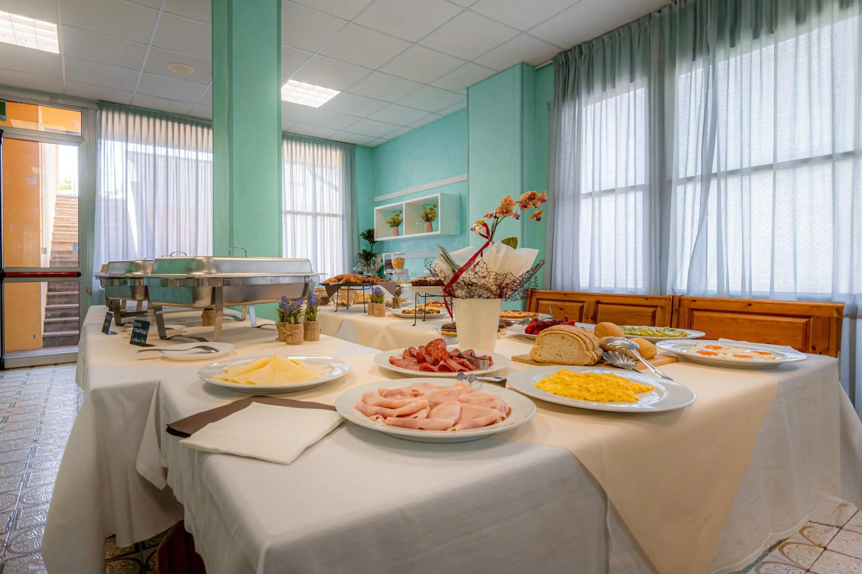 Breakfast in Hotel & Residence Parador