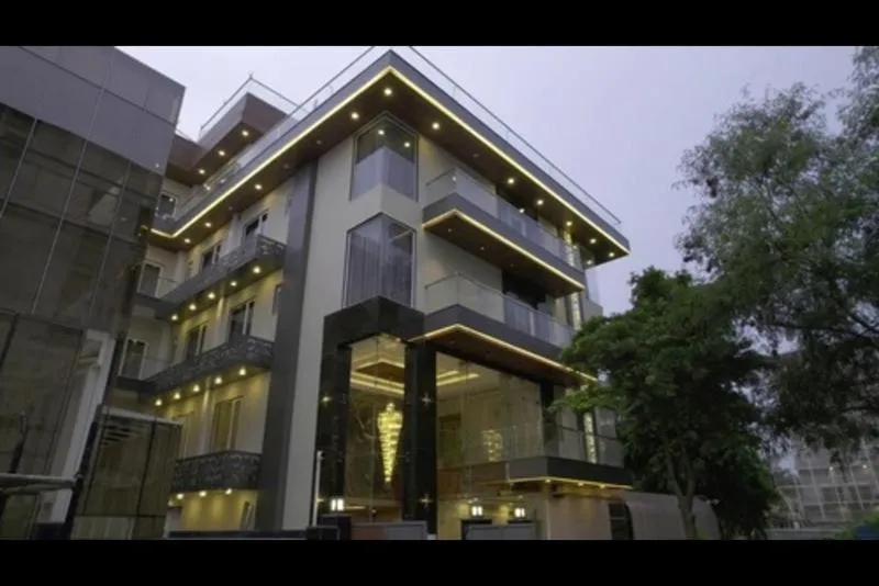 The Grand Oasis Hotel & Resort I Near India Expo Mart