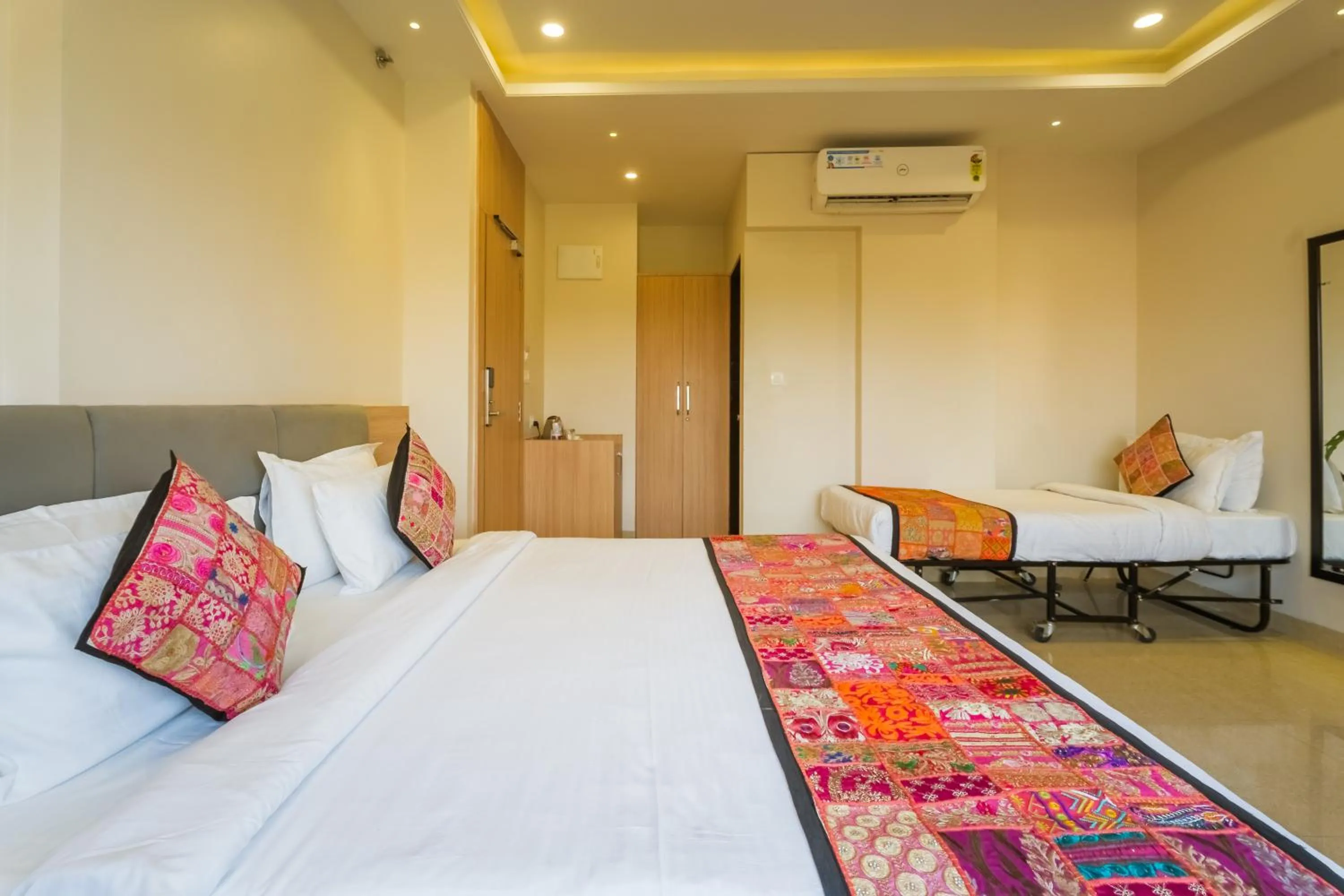 Photo of the whole room, Bed in Hotel Rudura Palace