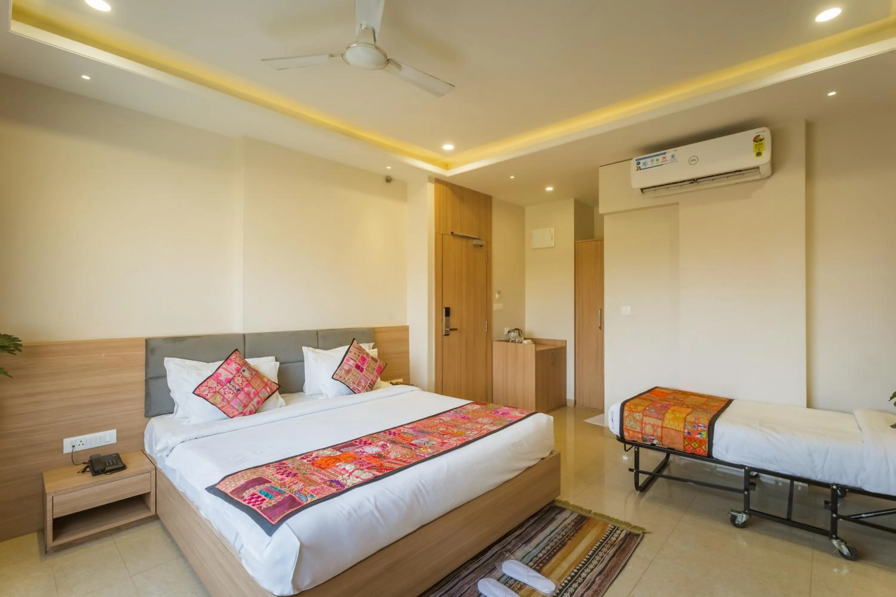 TV and multimedia, Bed in Hotel Rudura Palace