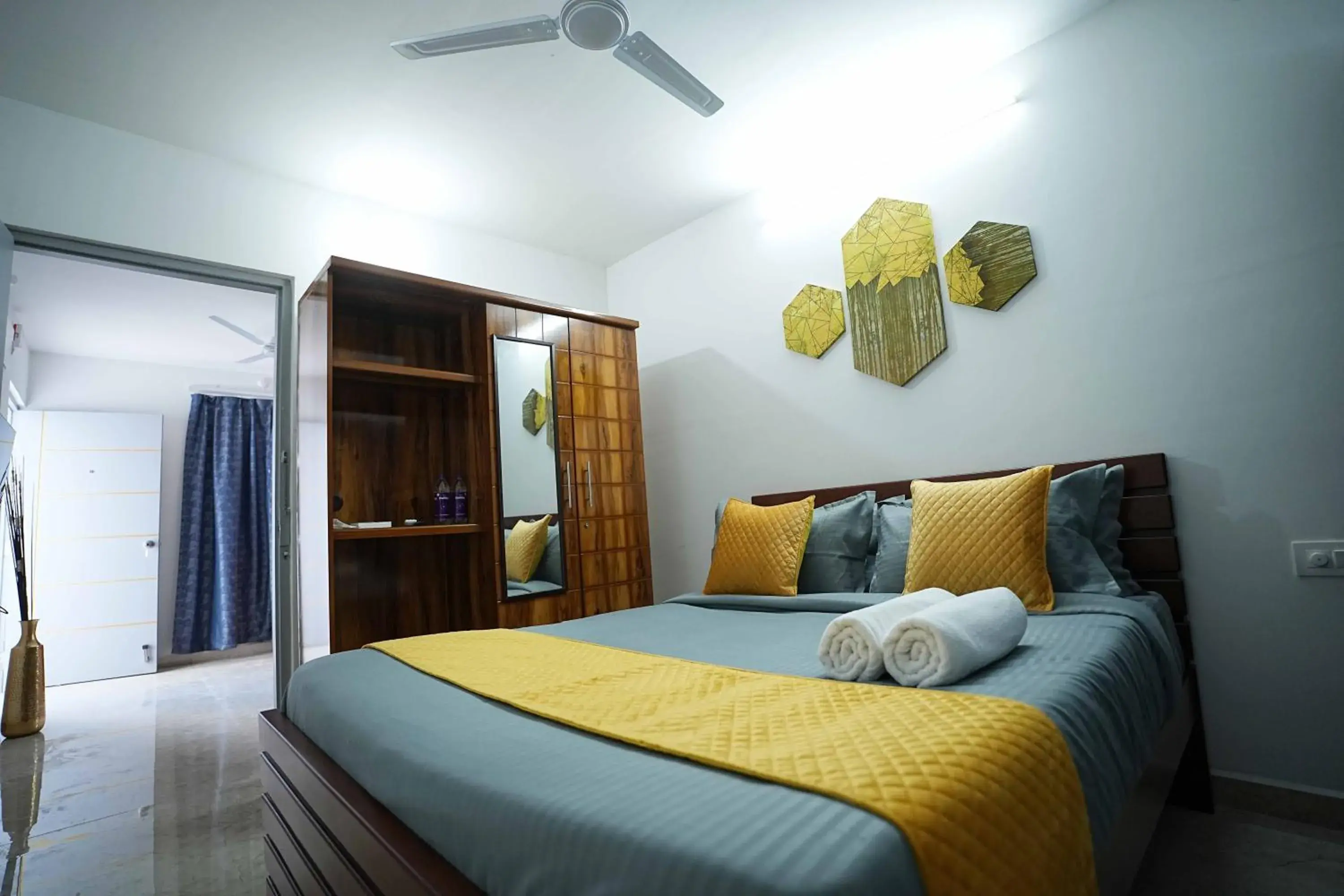 Bedroom, Bed in Yellow Bells Studios And Suites Bedroom, Bed in Yellow Bells Studios And Suites