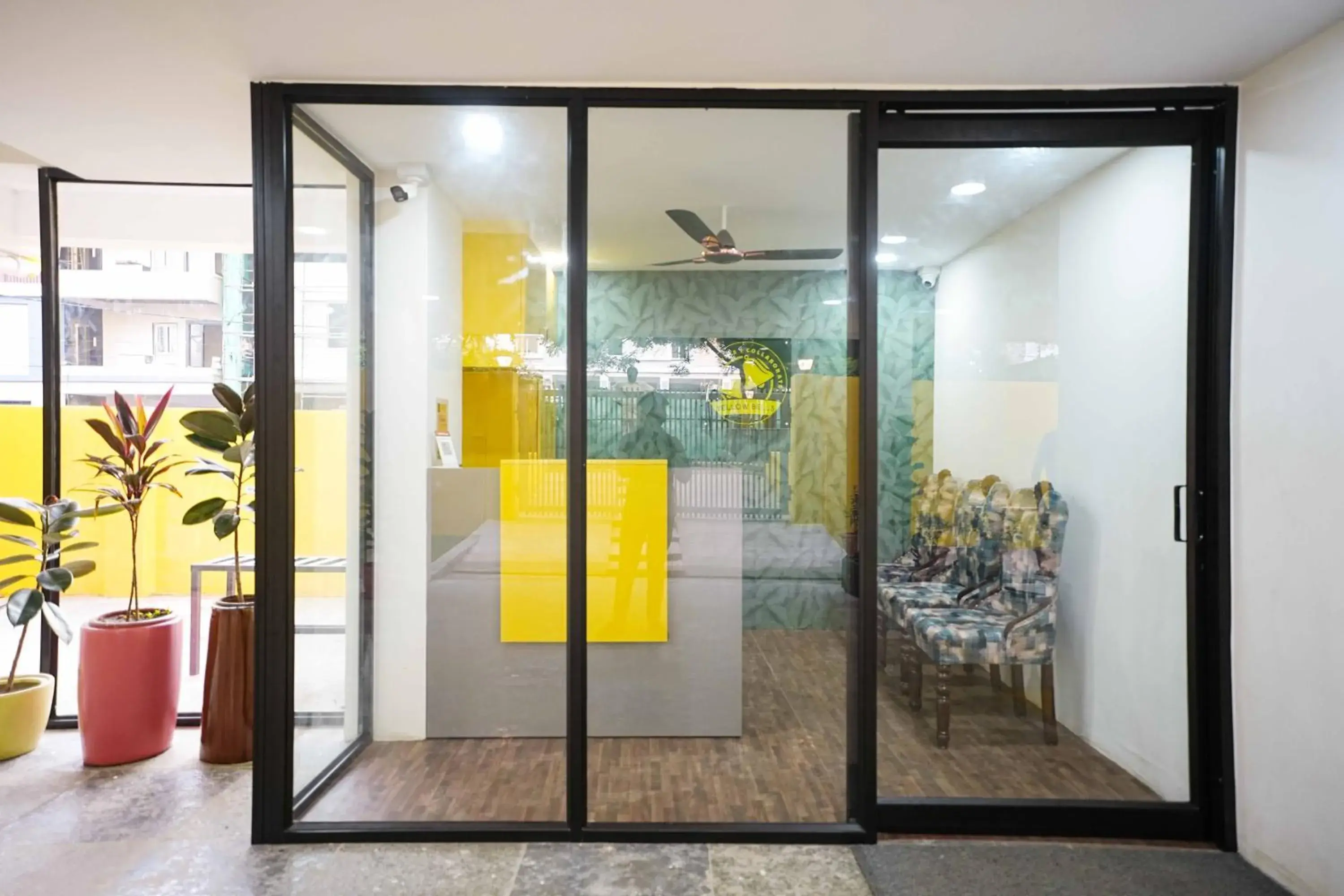 Lobby or reception in Yellow Bells Studios And Suites Lobby or reception in Yellow Bells Studios And Suites