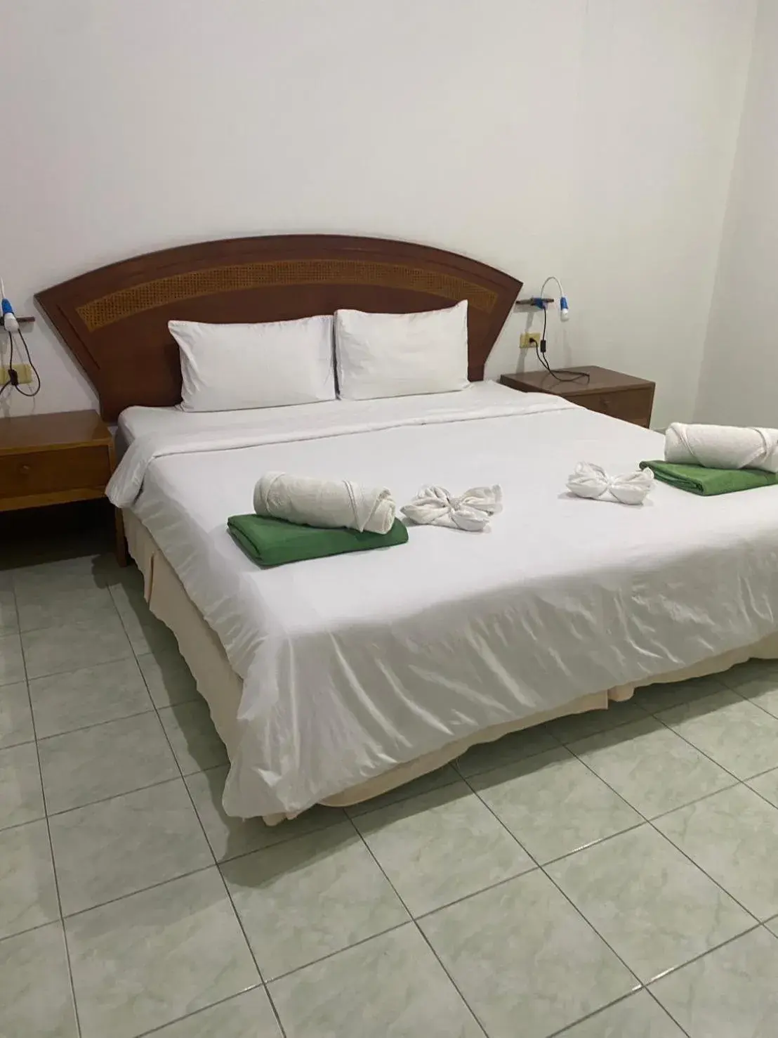 Bed in Cousin Resort Bed in Cousin Resort