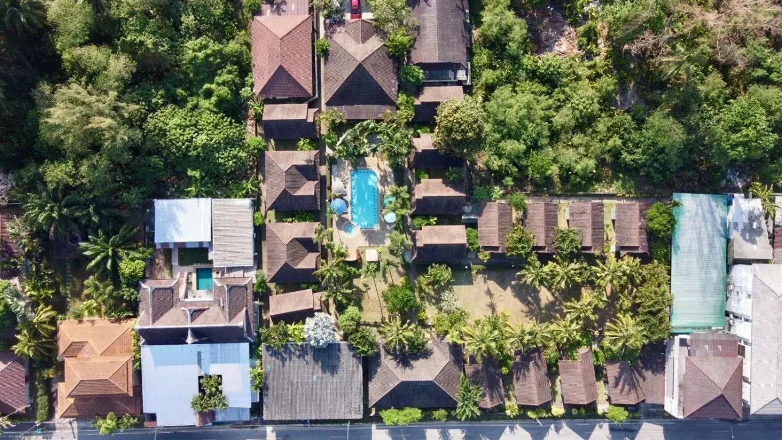 Property building in Cousin Resort Property building in Cousin Resort