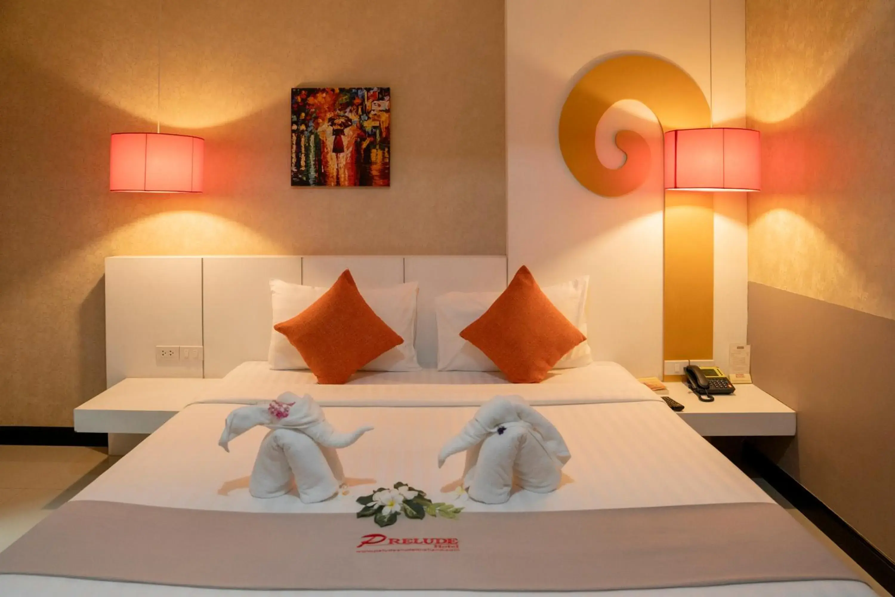 Bed in Prelude Hotel Bed in Prelude Hotel