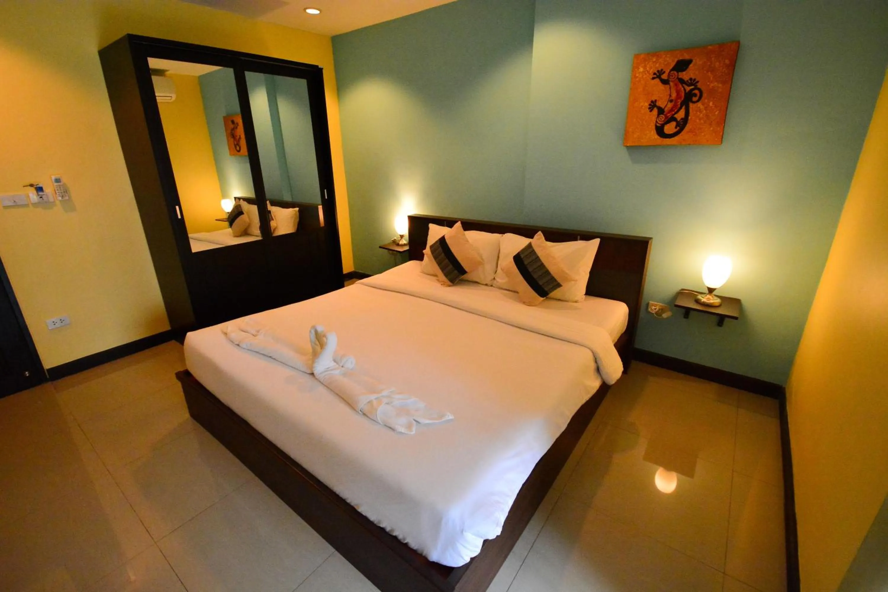 Bed in Gecko Hotel