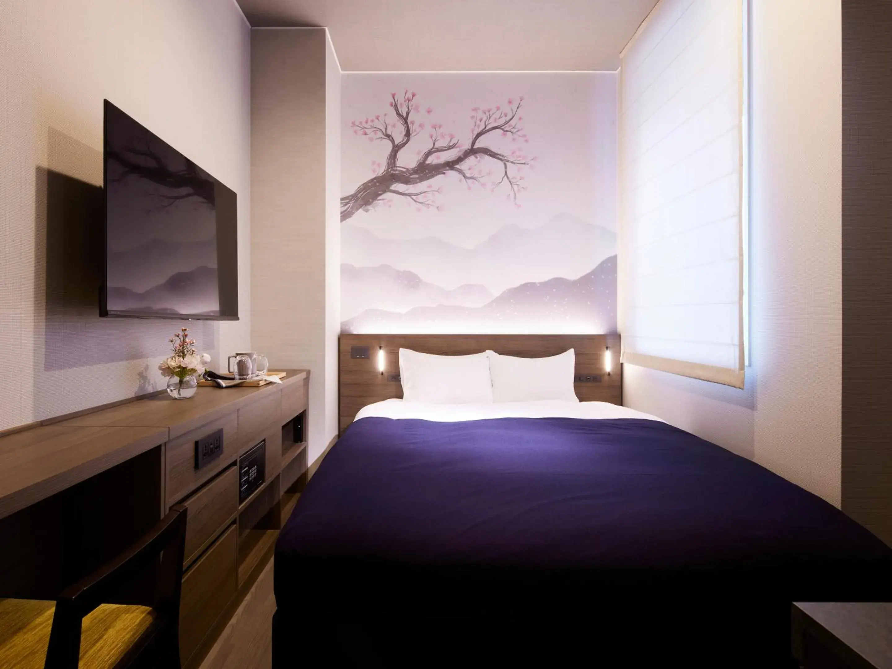 Bed in Minn Shijo Omiya Bed in Minn Shijo Omiya