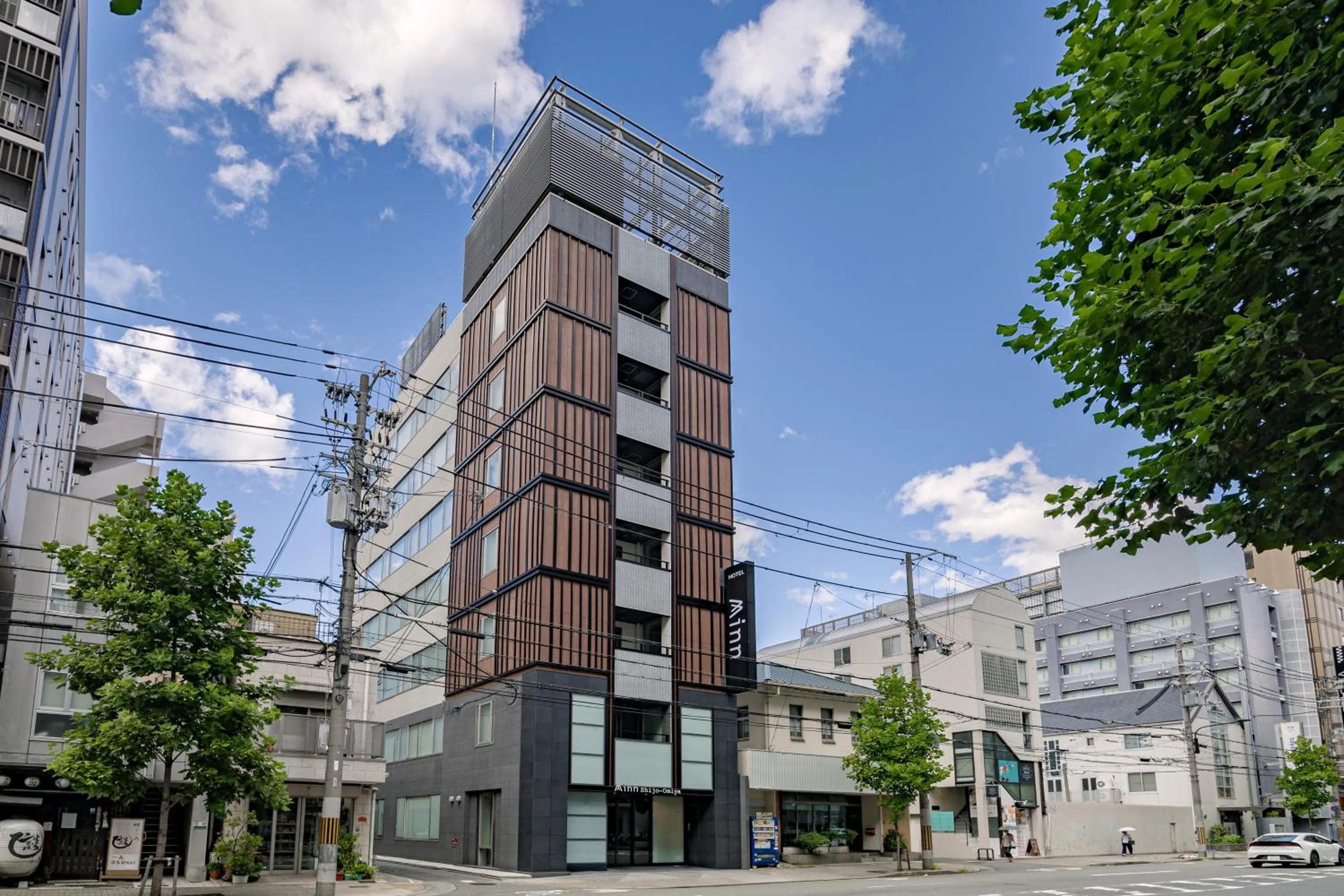 Property building in Minn Shijo Omiya