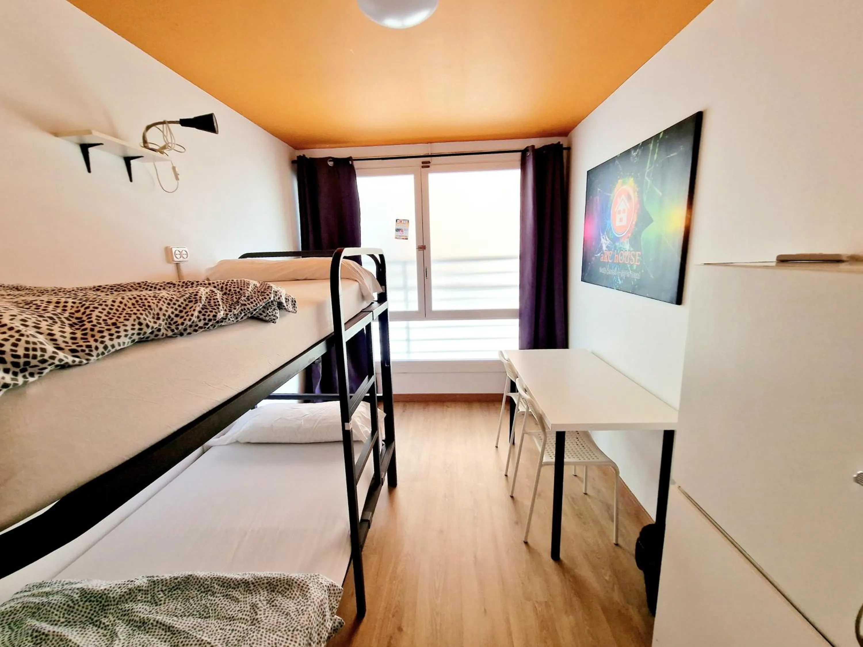 Bed in Arc House Barcelona