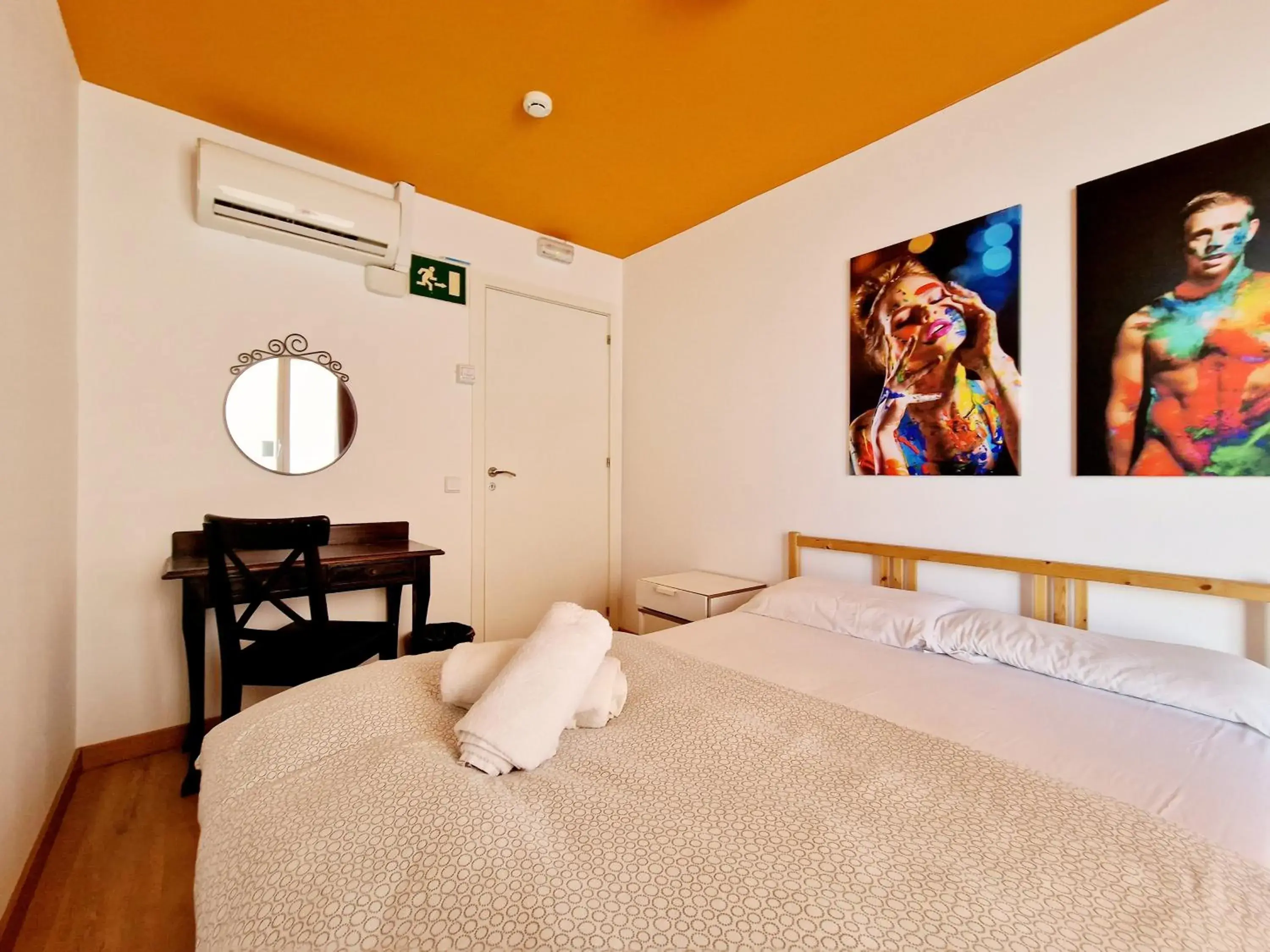 Bed in Arc House Barcelona Bed in Arc House Barcelona