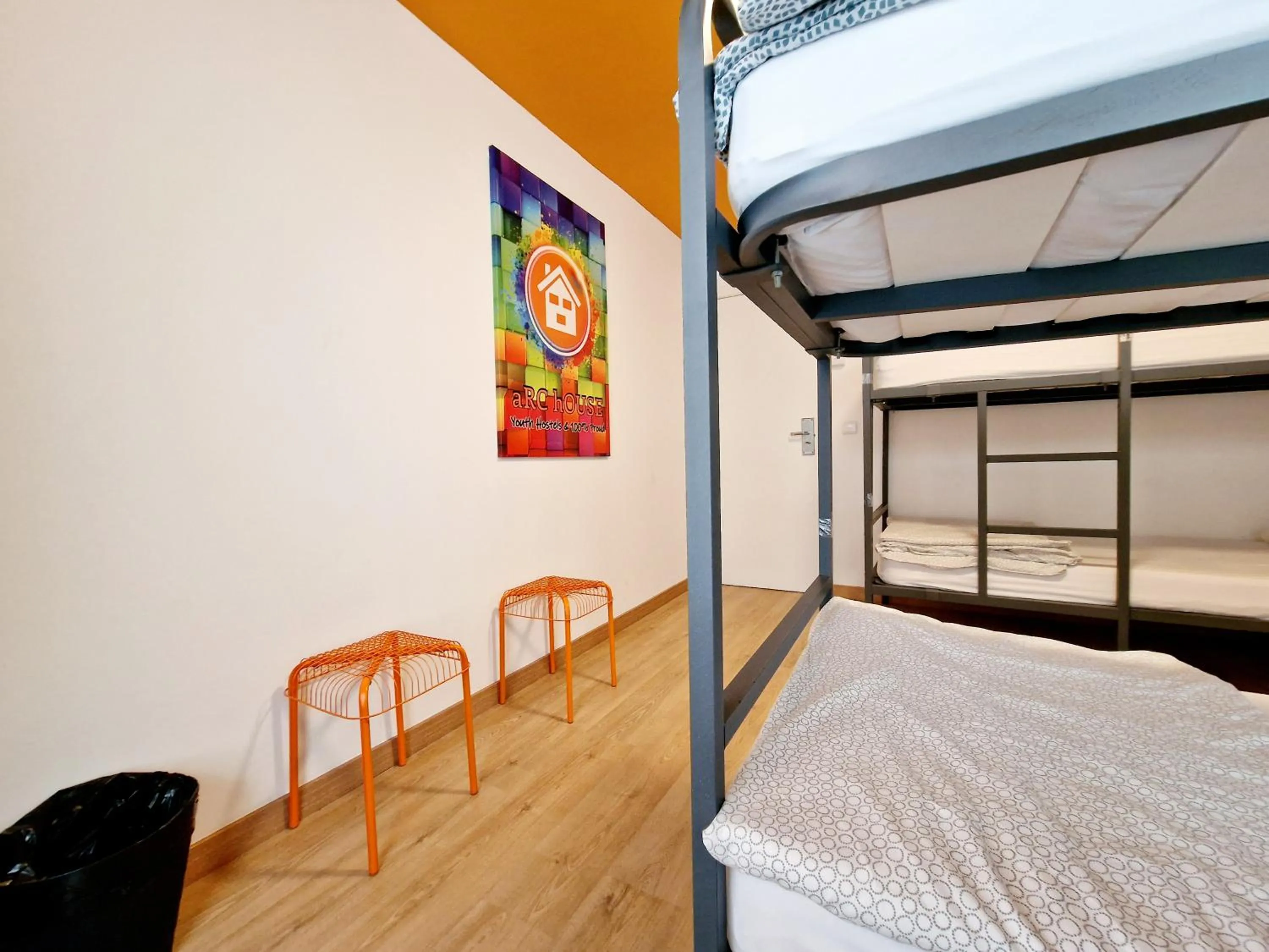 bunk bed, Bed in Arc House Barcelona