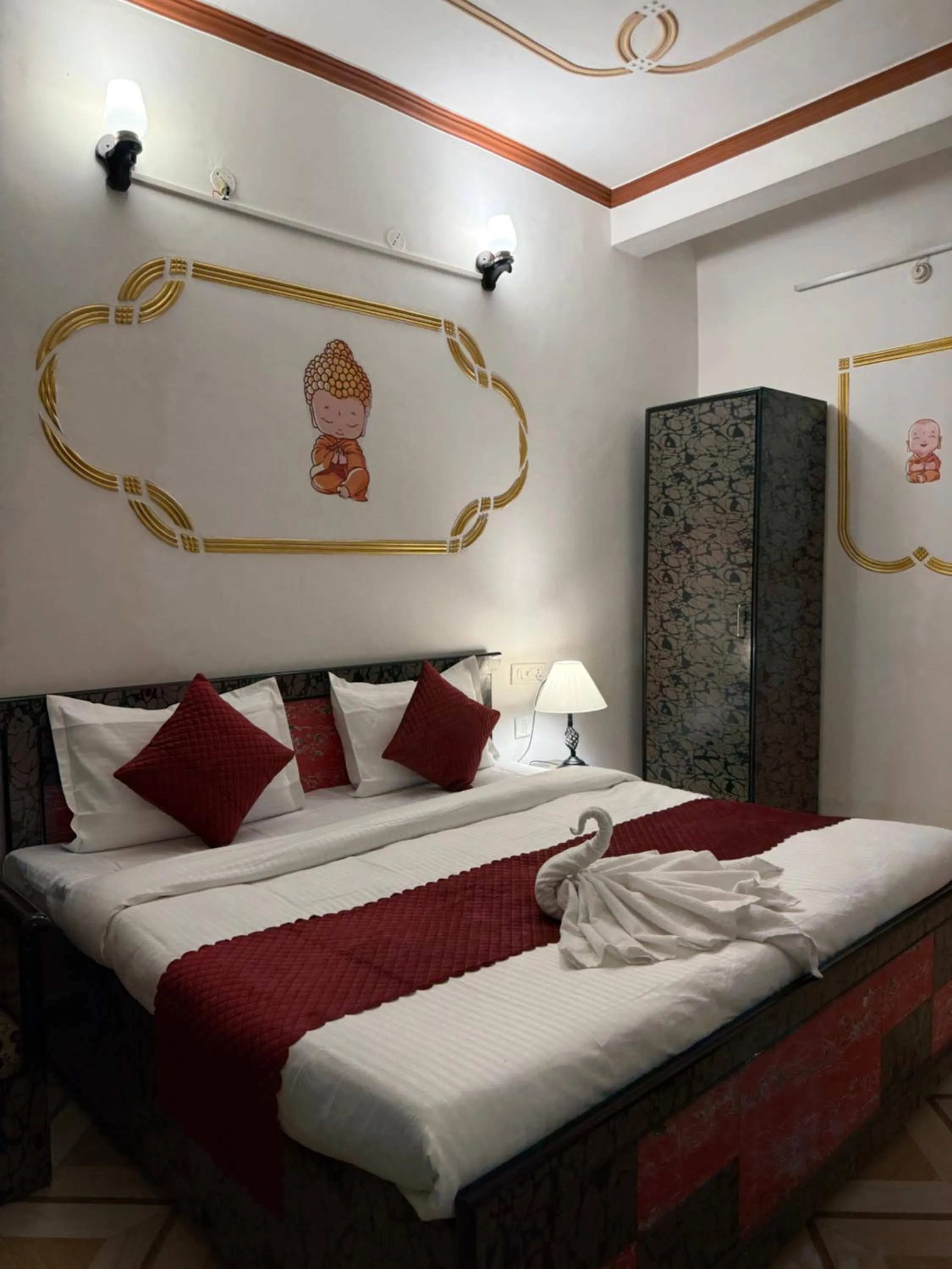 Hashtagg hostel and hotel