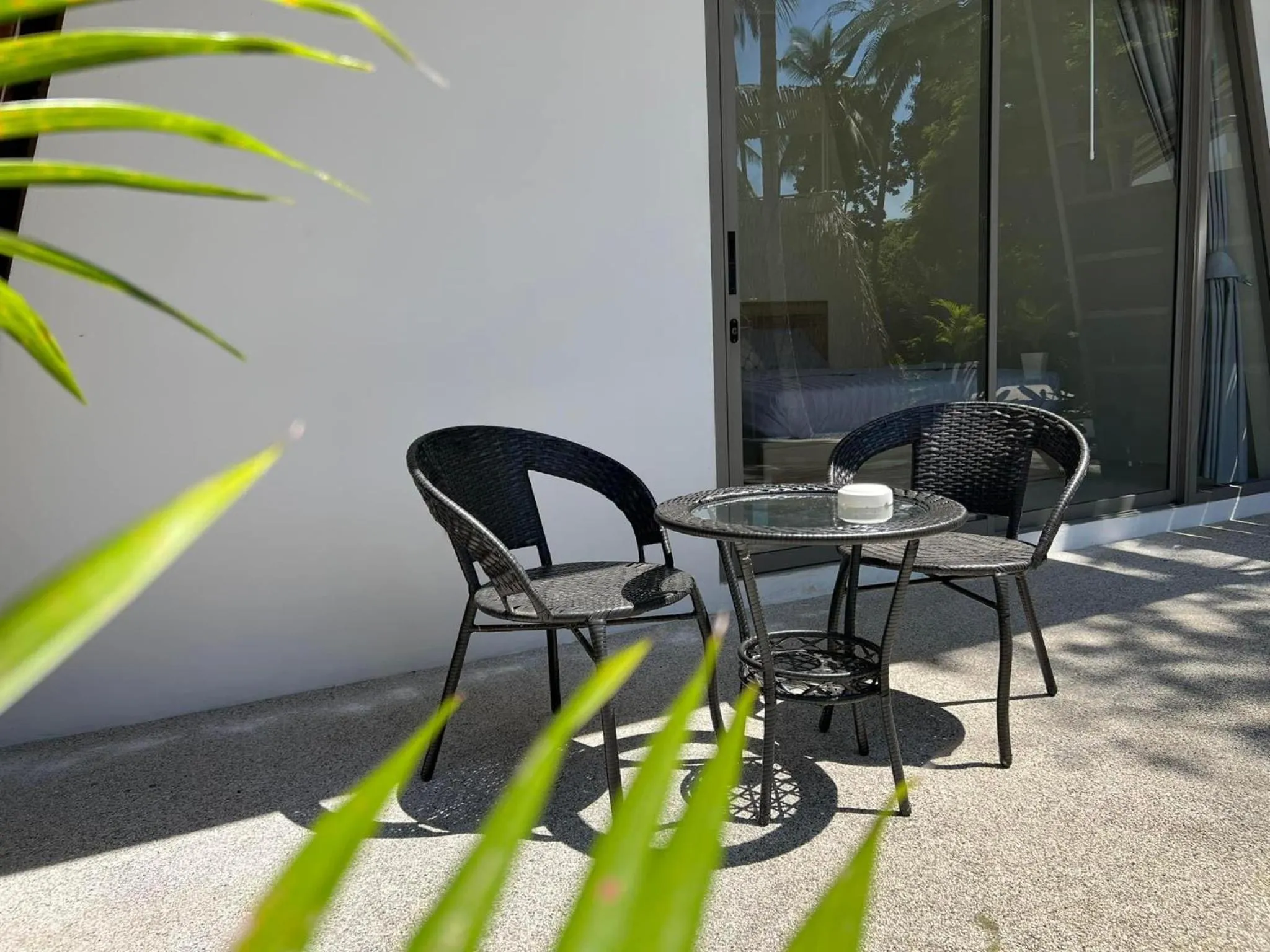 Patio in Chill Lay Resort Donsak