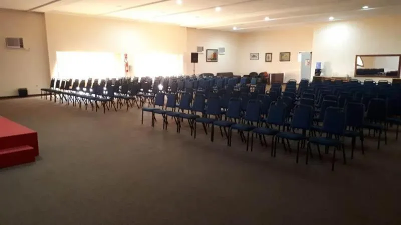 Business facilities in GoldMen Business Louveira