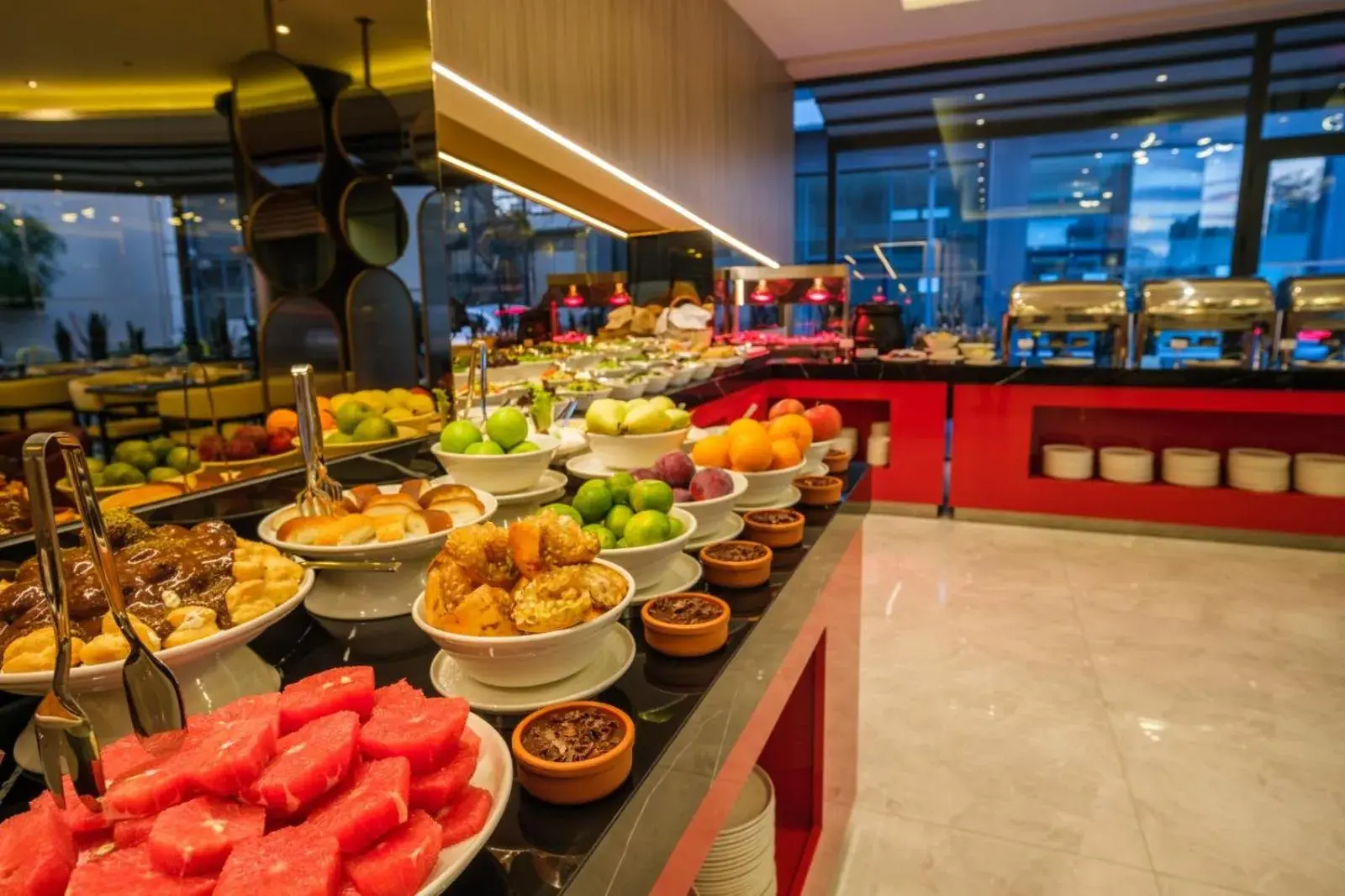 Restaurant/places to eat in Caddem Inn Hotel Restaurant/places to eat in Caddem Inn Hotel