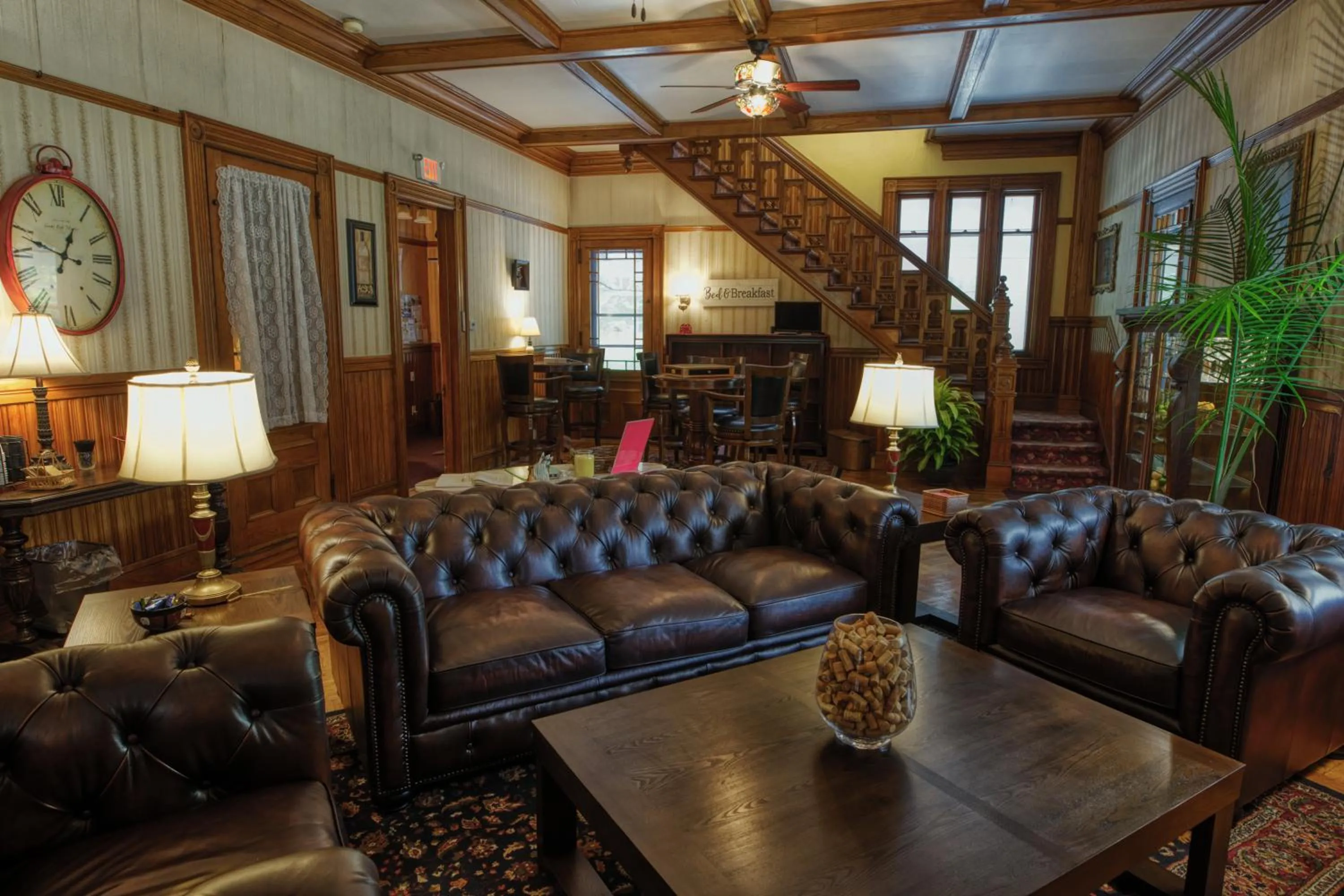 Living room in Rockwell Falls Inn and Wine Bar