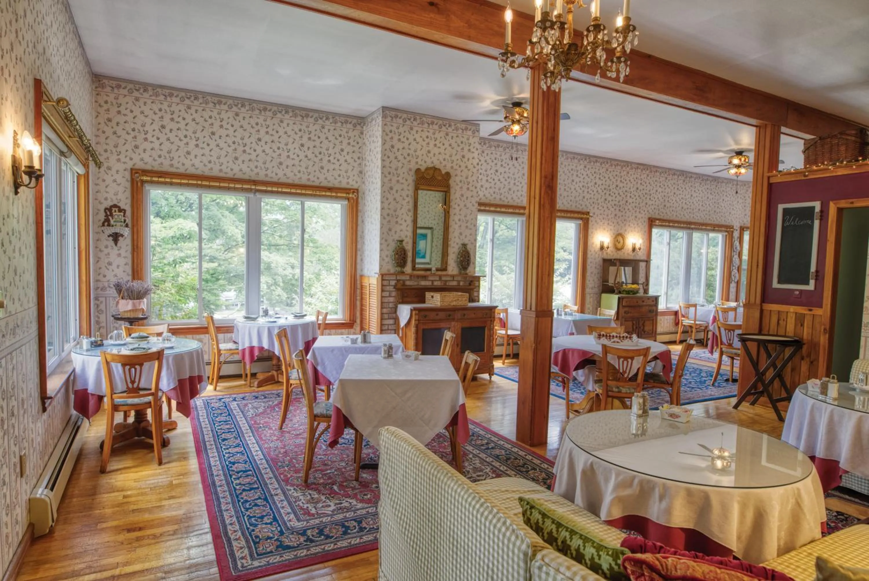 Restaurant/places to eat in Rockwell Falls Inn and Wine Bar