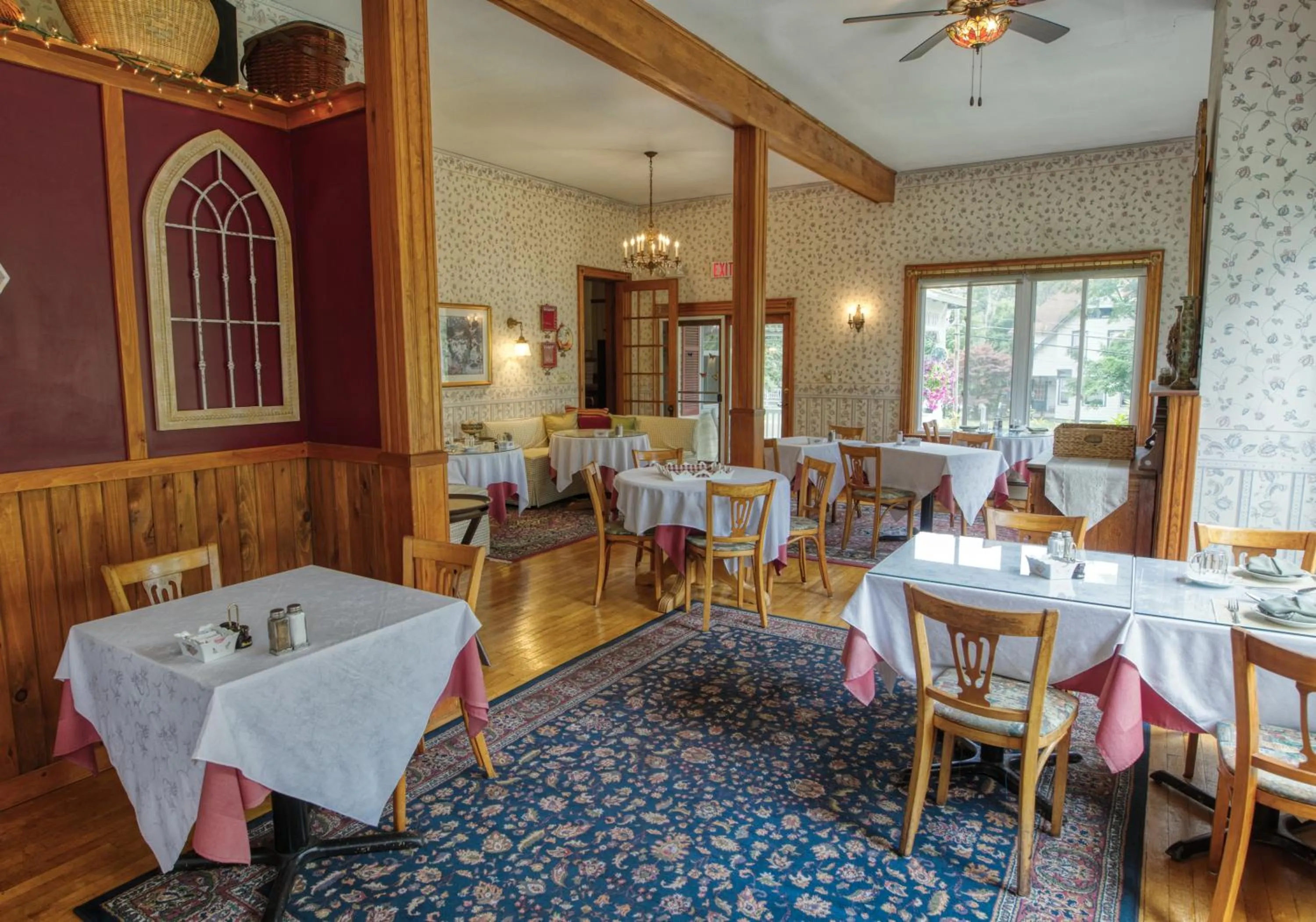 Restaurant/places to eat in Rockwell Falls Inn and Wine Bar