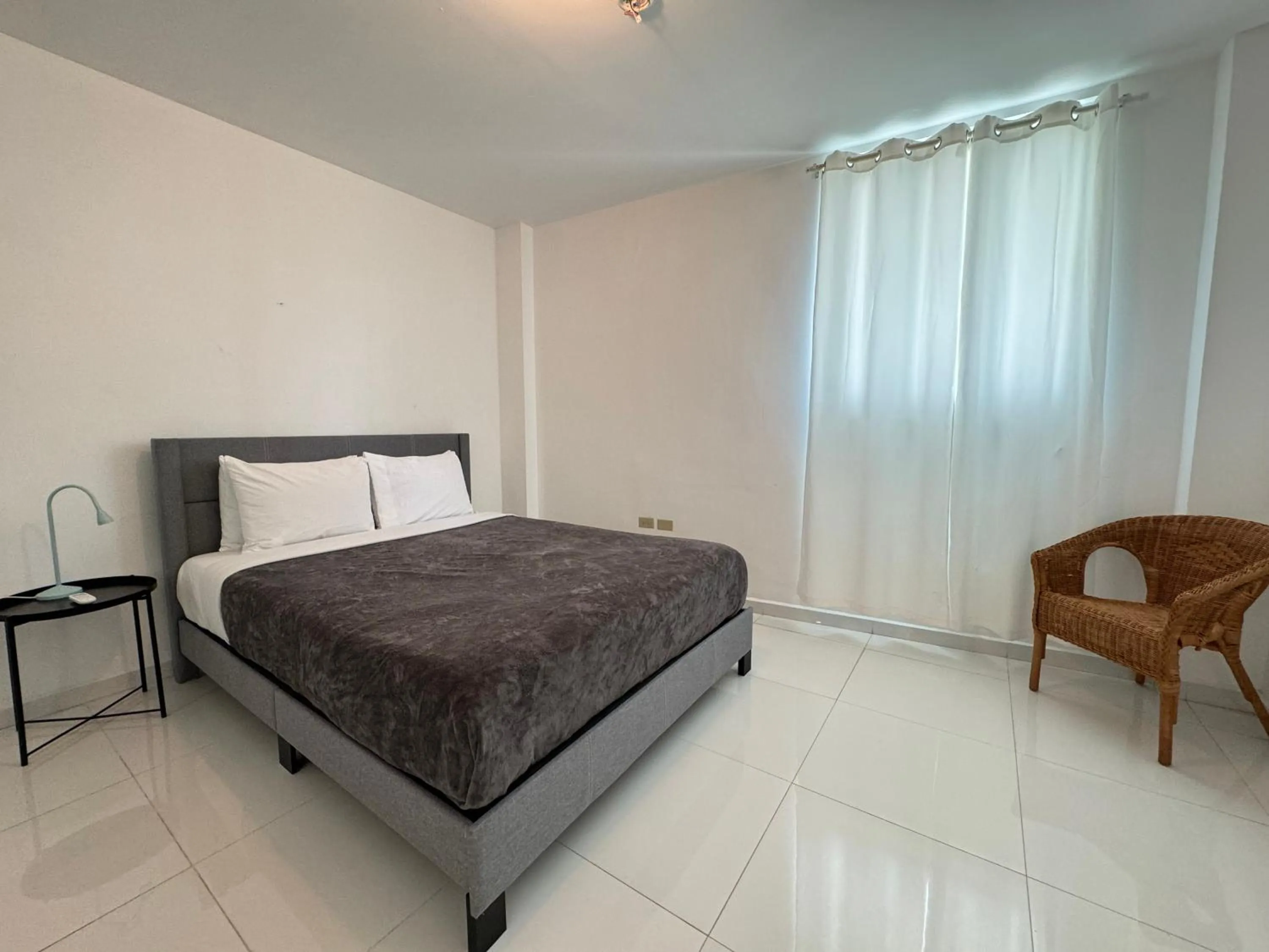 Bed in Arecibo Hotel 2101