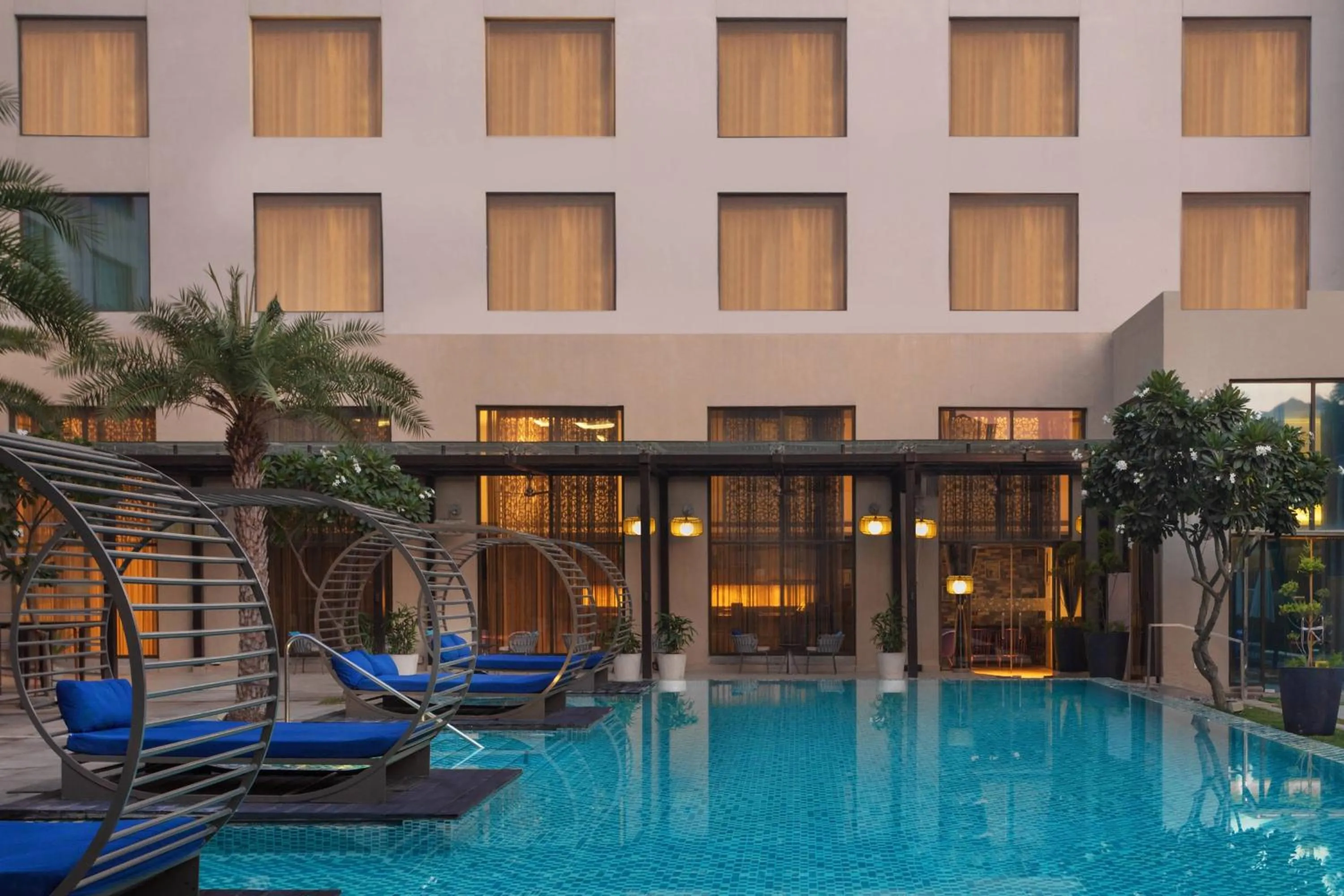 Swimming pool in Courtyard by Marriott Agra