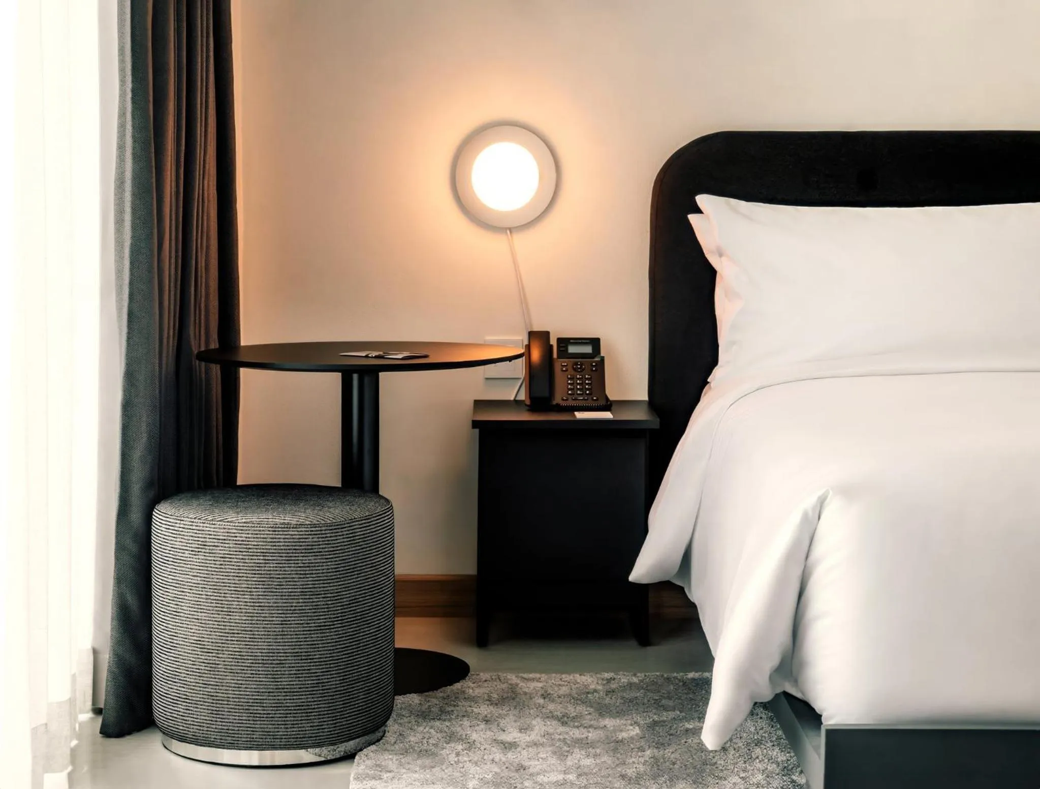 Bedroom, Bed in The StandardX, Bangkok Phra Arthit