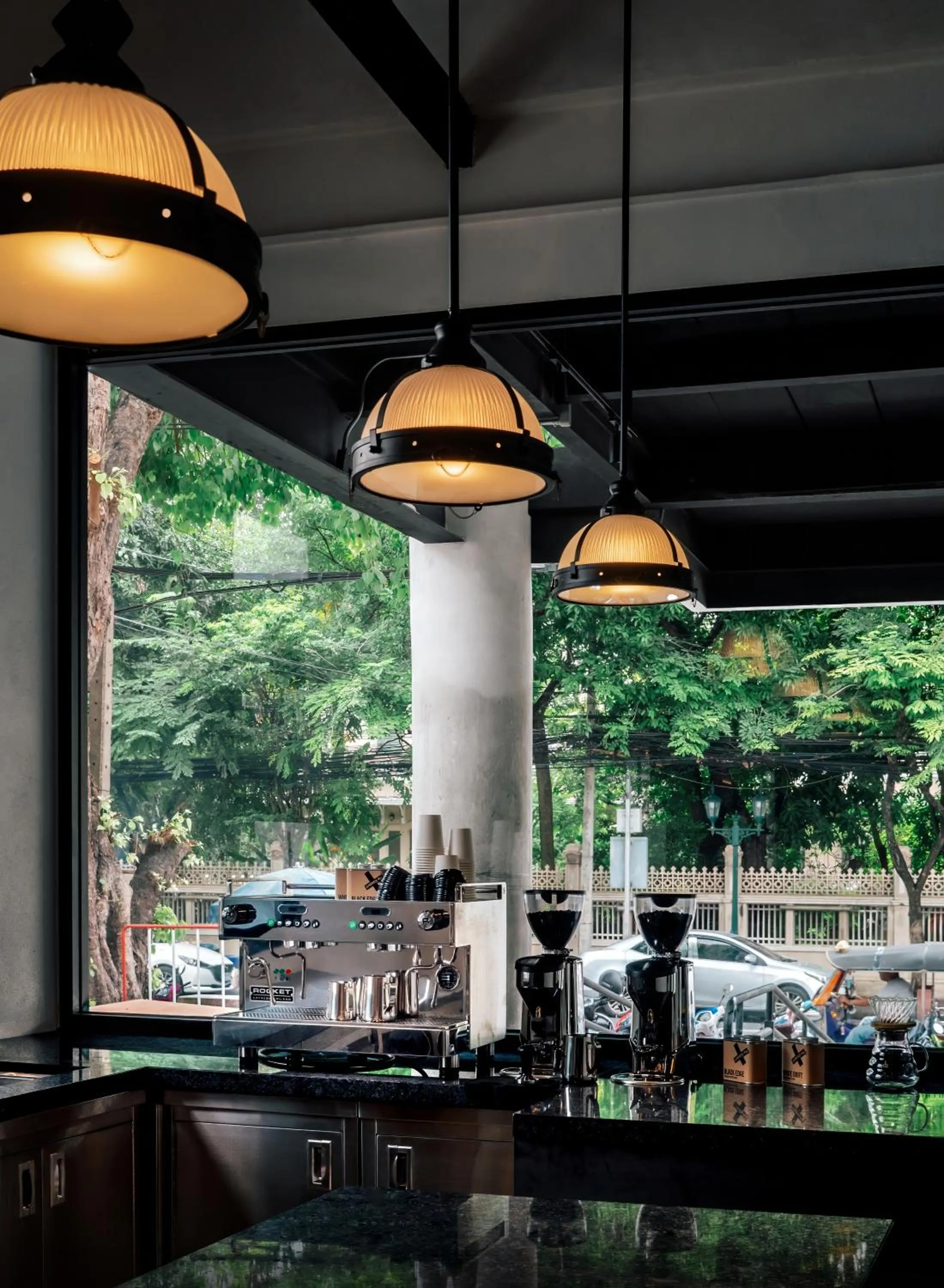 Restaurant/places to eat in The StandardX, Bangkok Phra Arthit