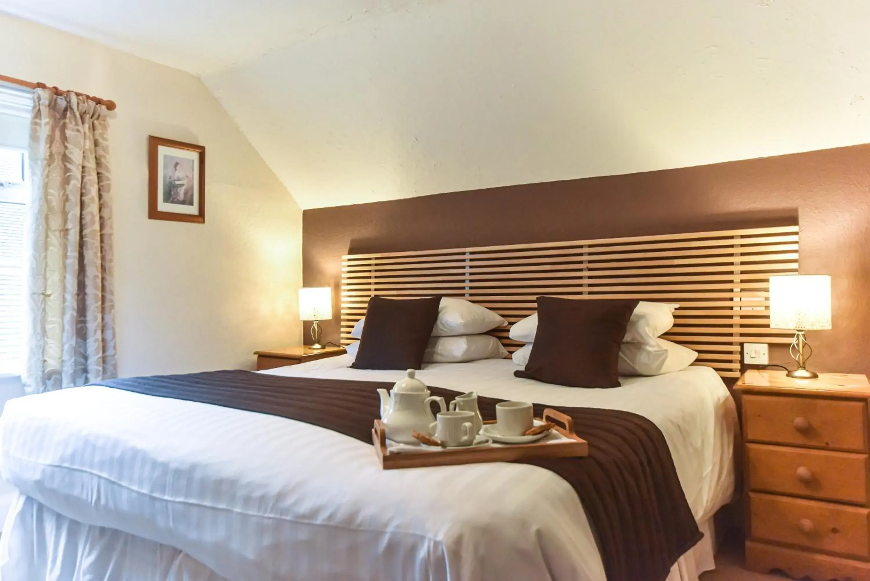 Super King Doub/Twin (Dog Friendly) in The Bentley Brook Inn Super King Doub/Twin (Dog Friendly) in The Bentley Brook Inn