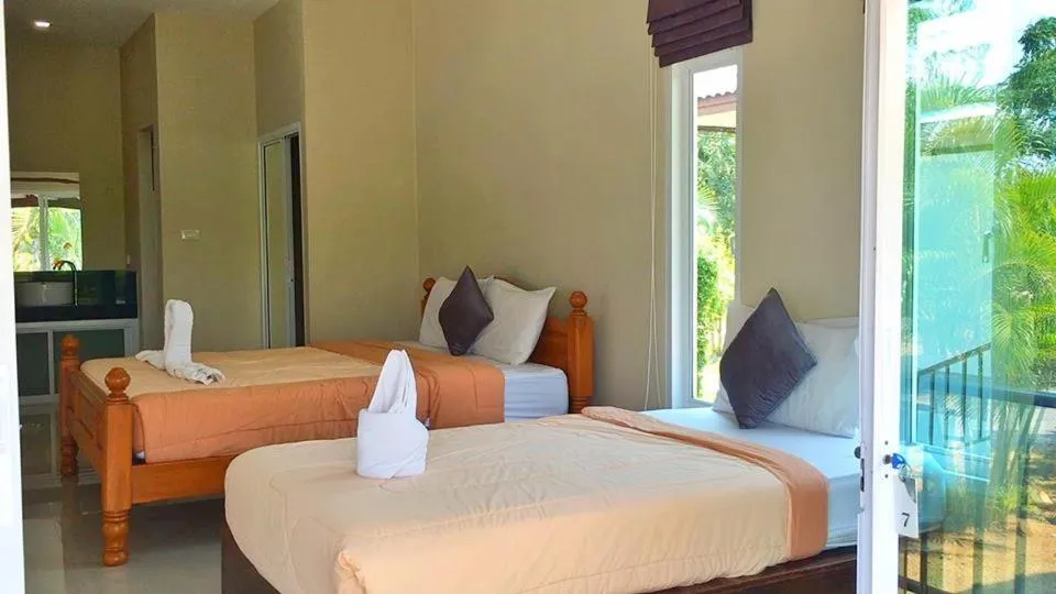 Bed in KP Mountain Beach