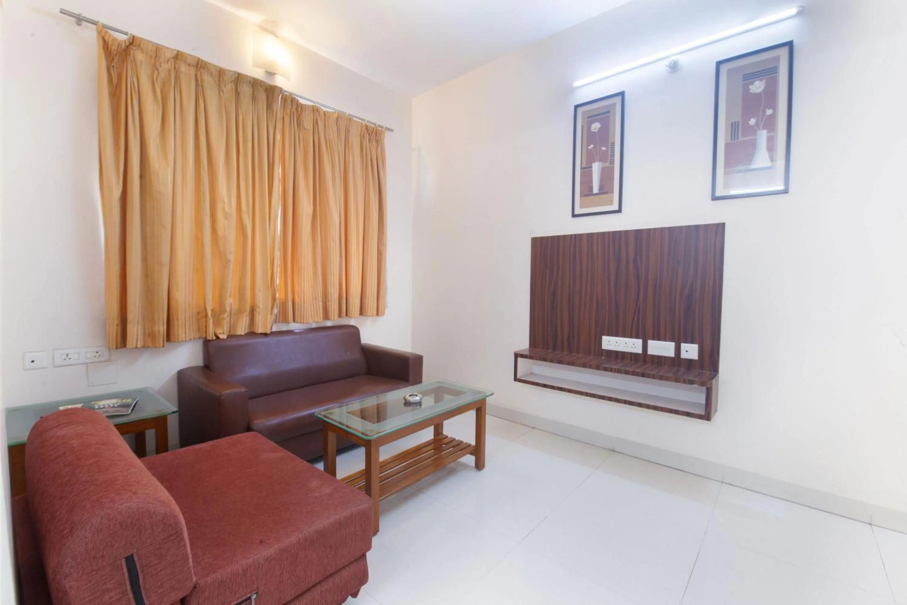 babysiter in Treebo Park View Hadapsar