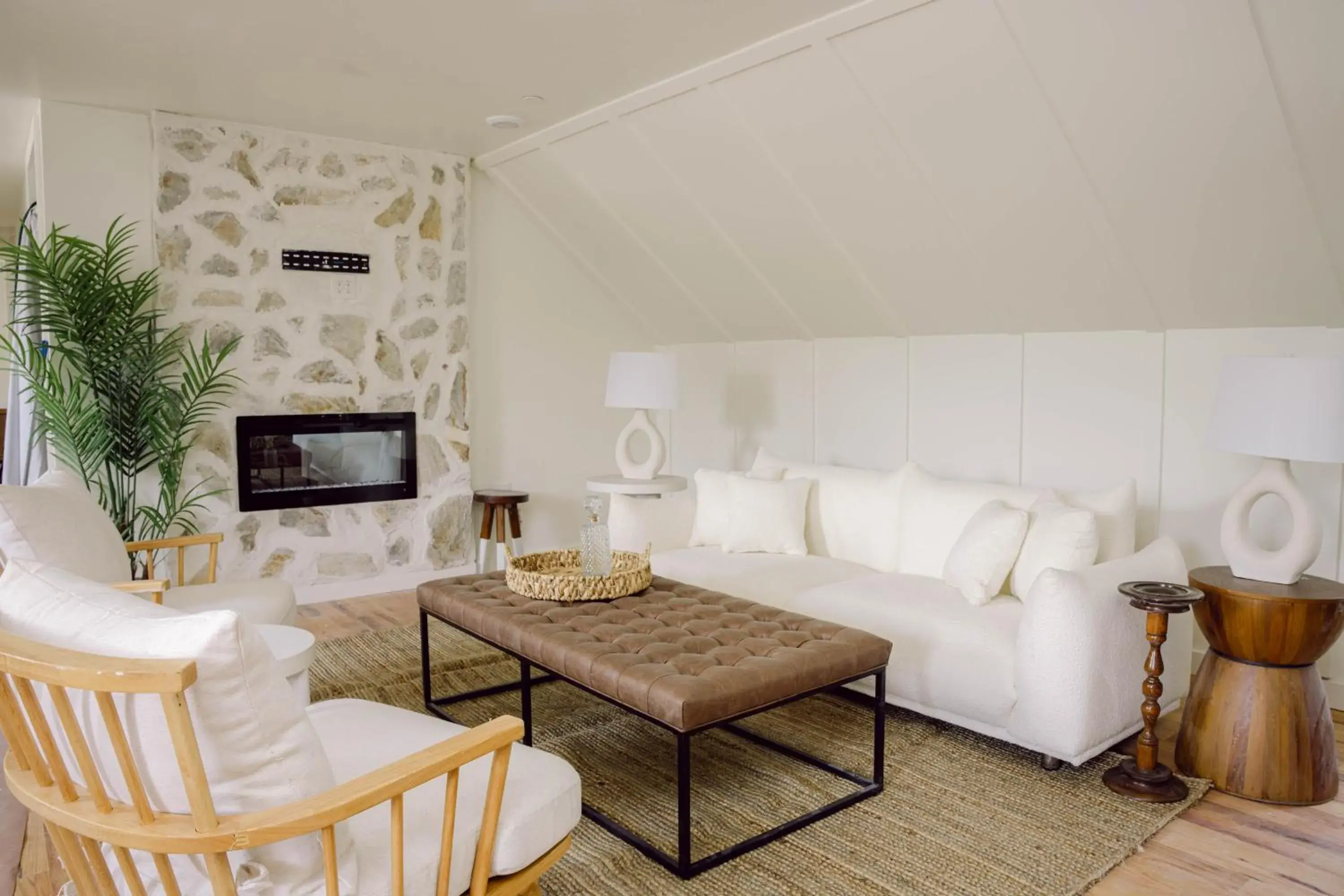 Two-Bedroom Suite in Peri Social House Two-Bedroom Suite in Peri Social House