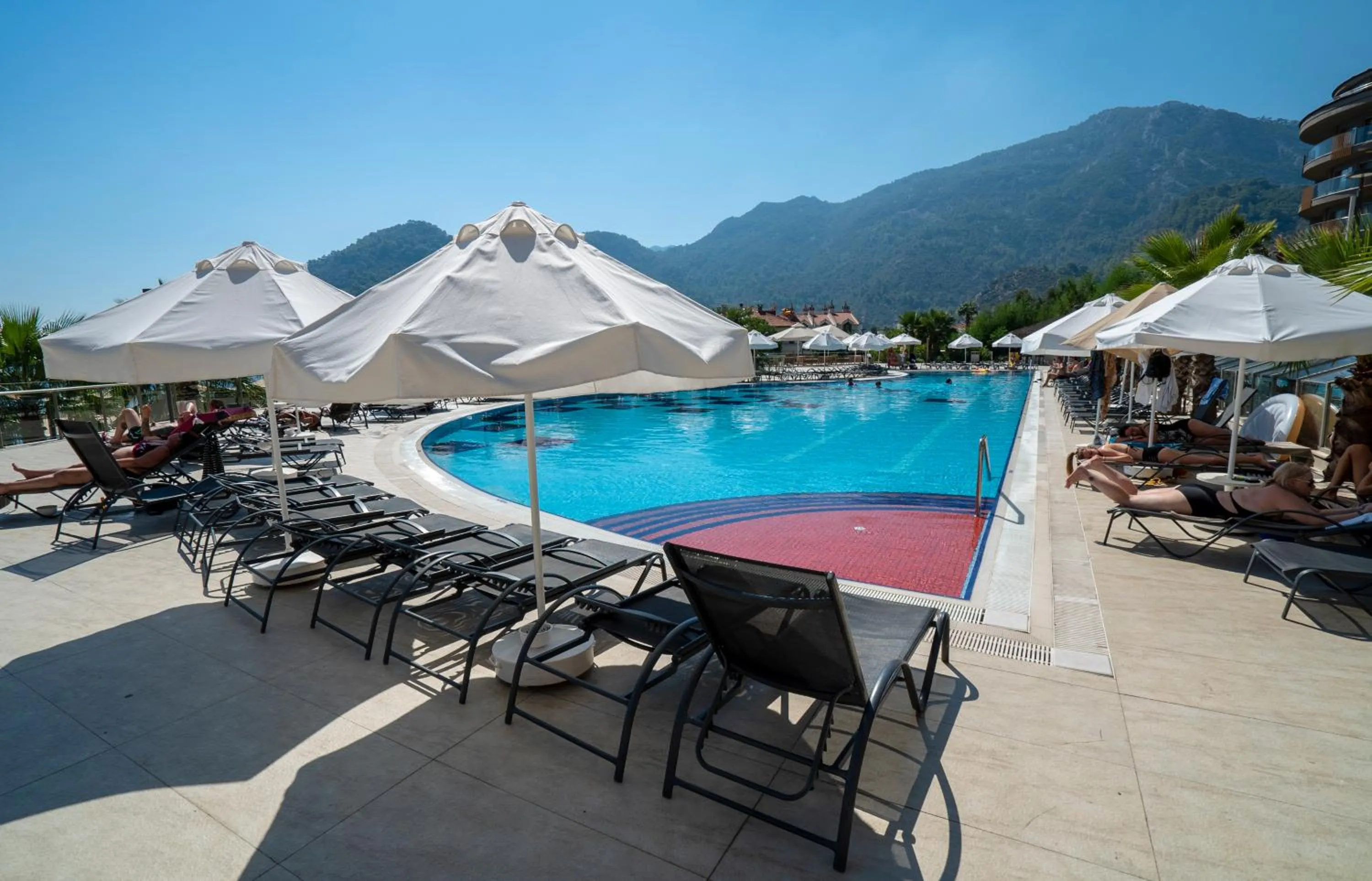 Swimming pool in Turunc Premium Hotel