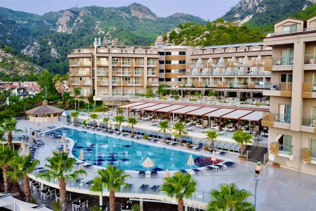 Property building in Turunc Premium Hotel