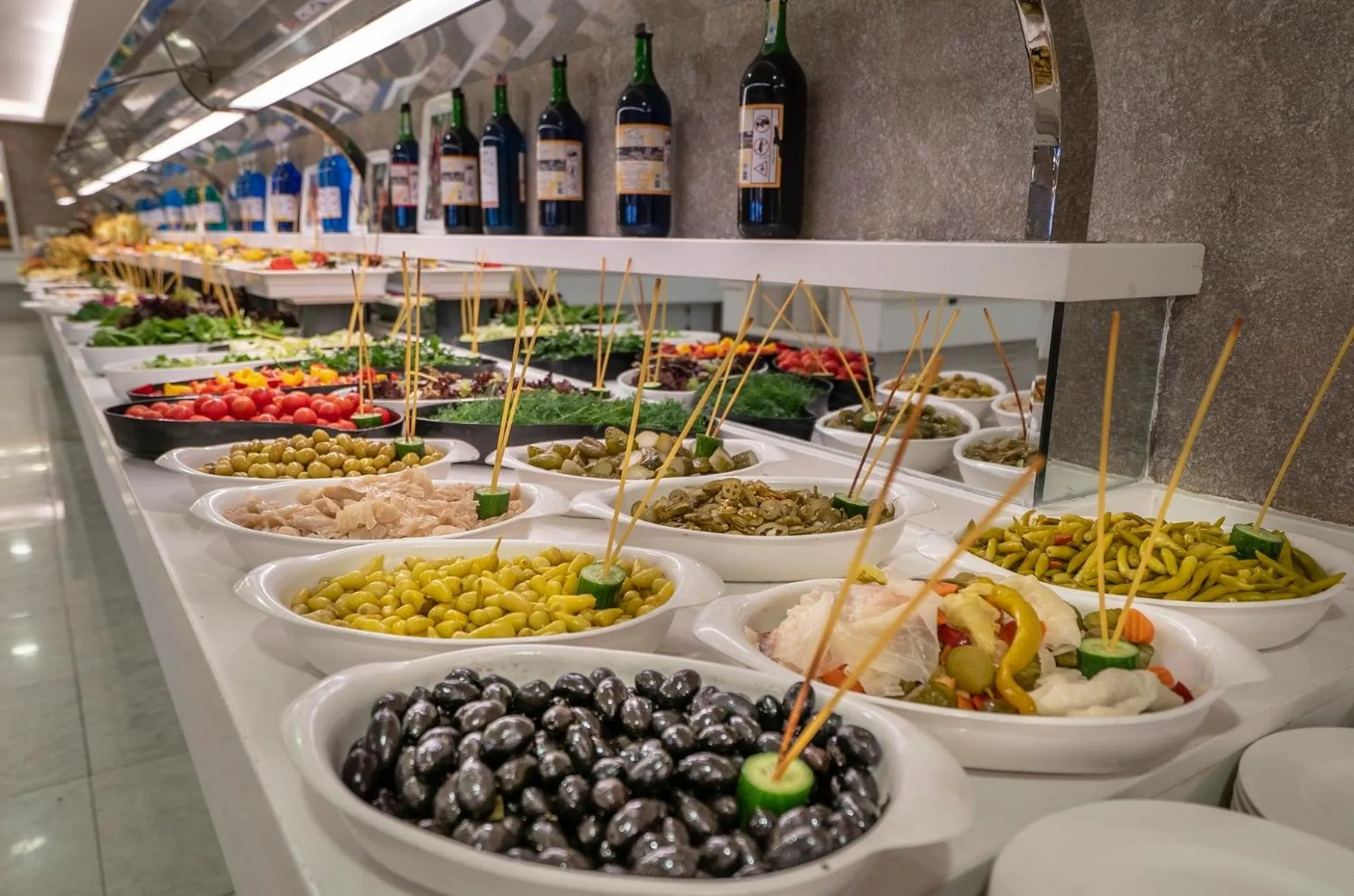 Food in Turunc Premium Hotel