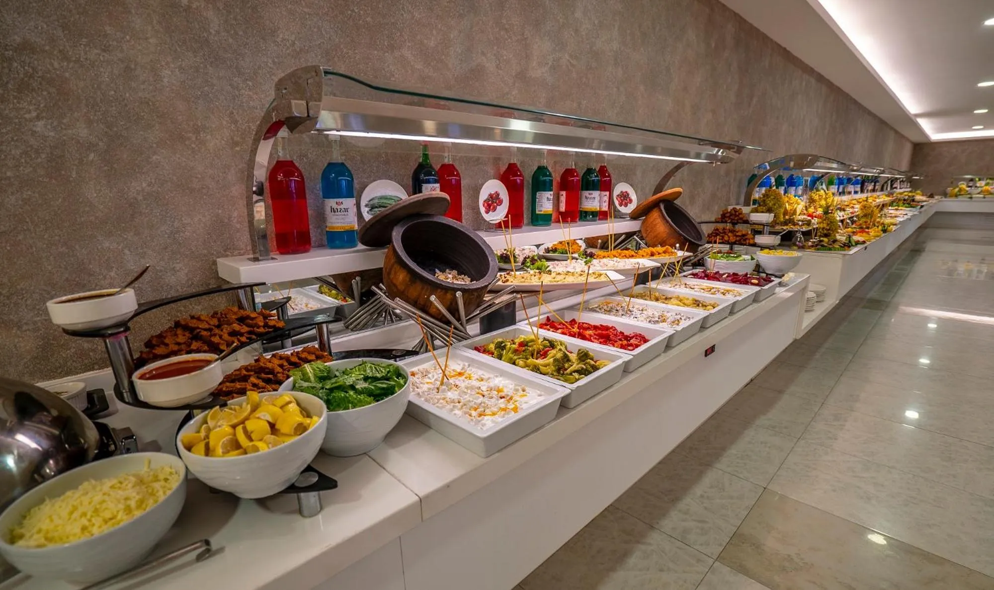 Food in Turunc Premium Hotel