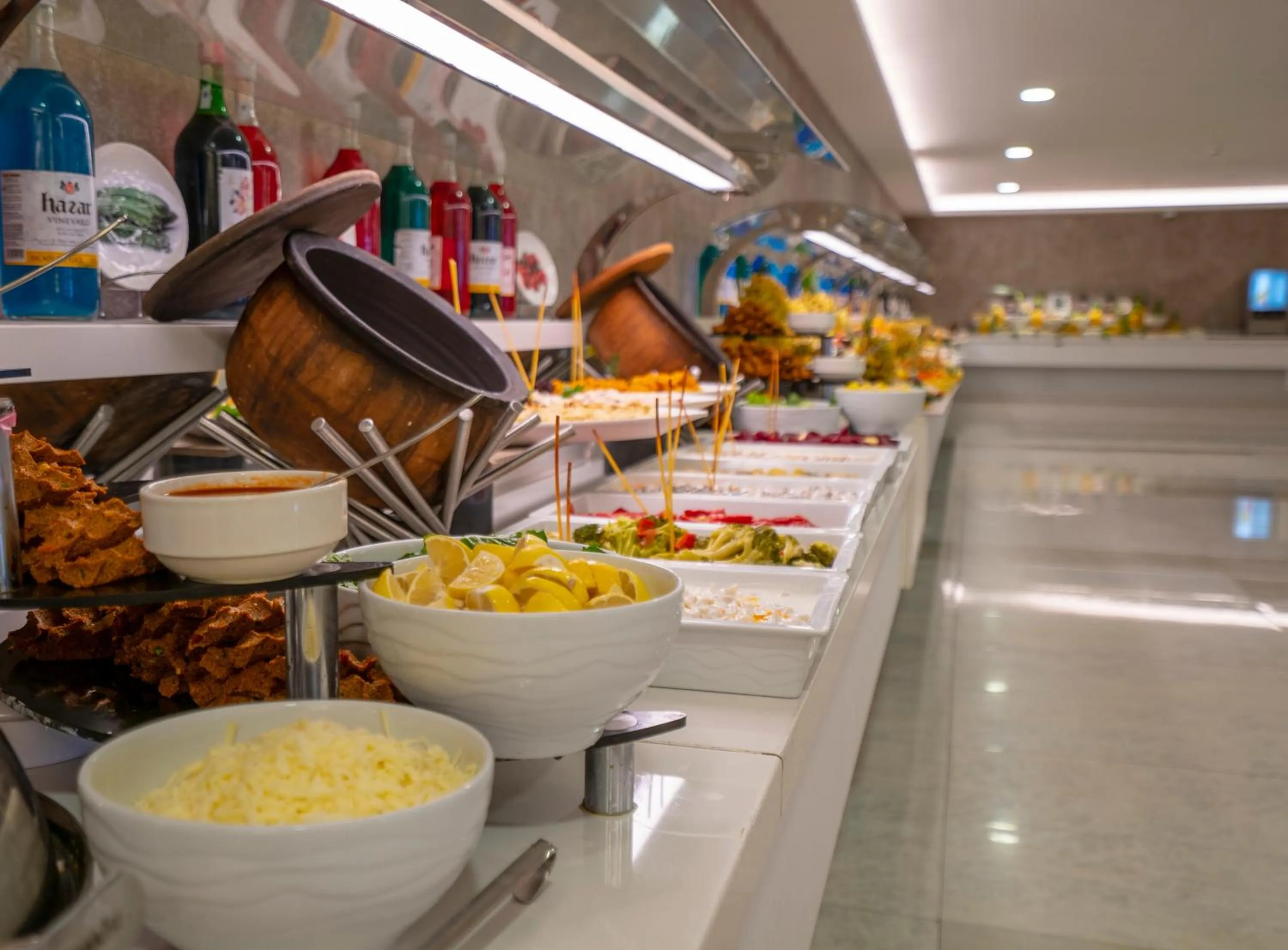 Food in Turunc Premium Hotel