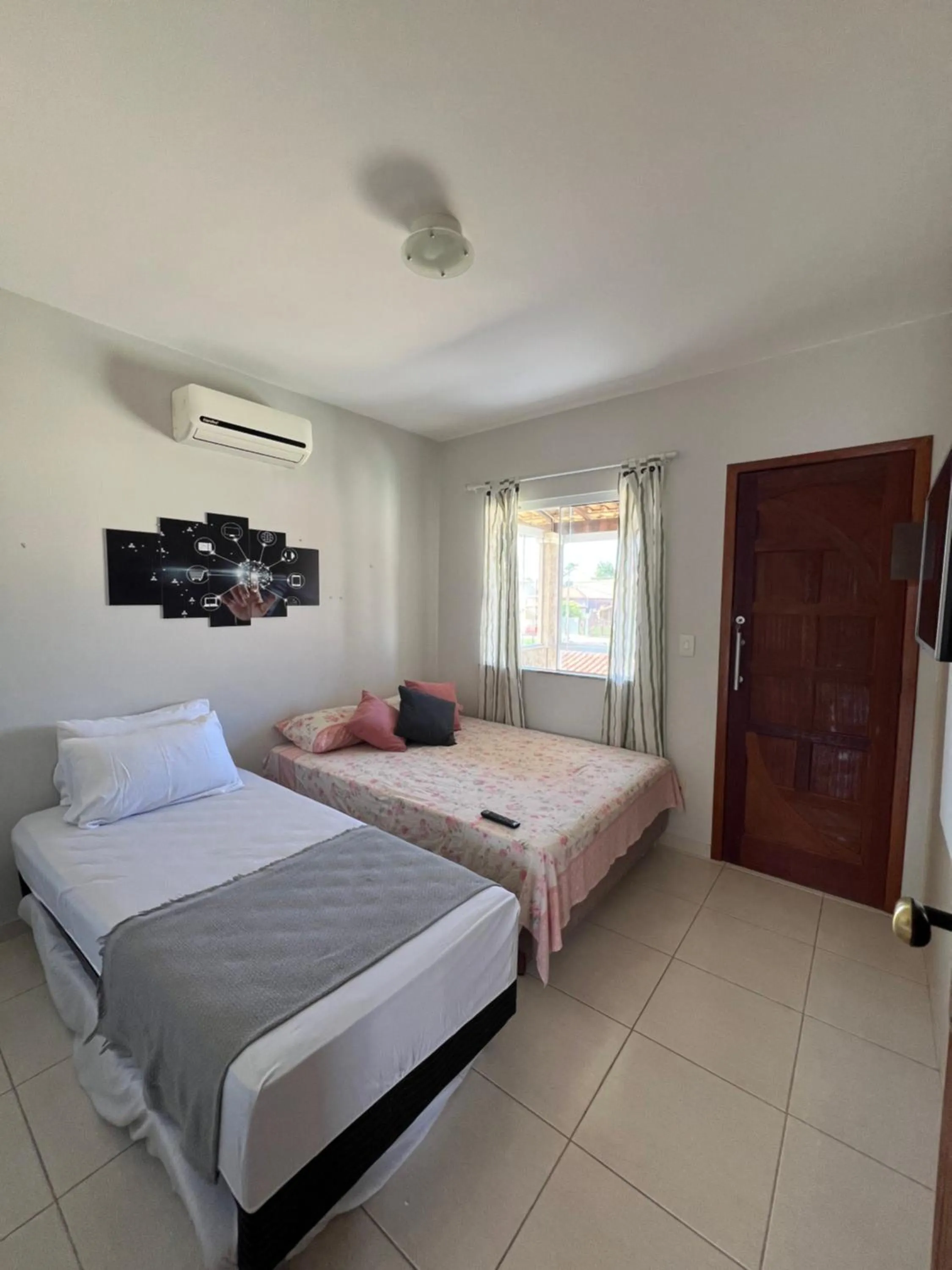 Bed in Casa com piscina, churrasqueira e ar condicionado em condomínio